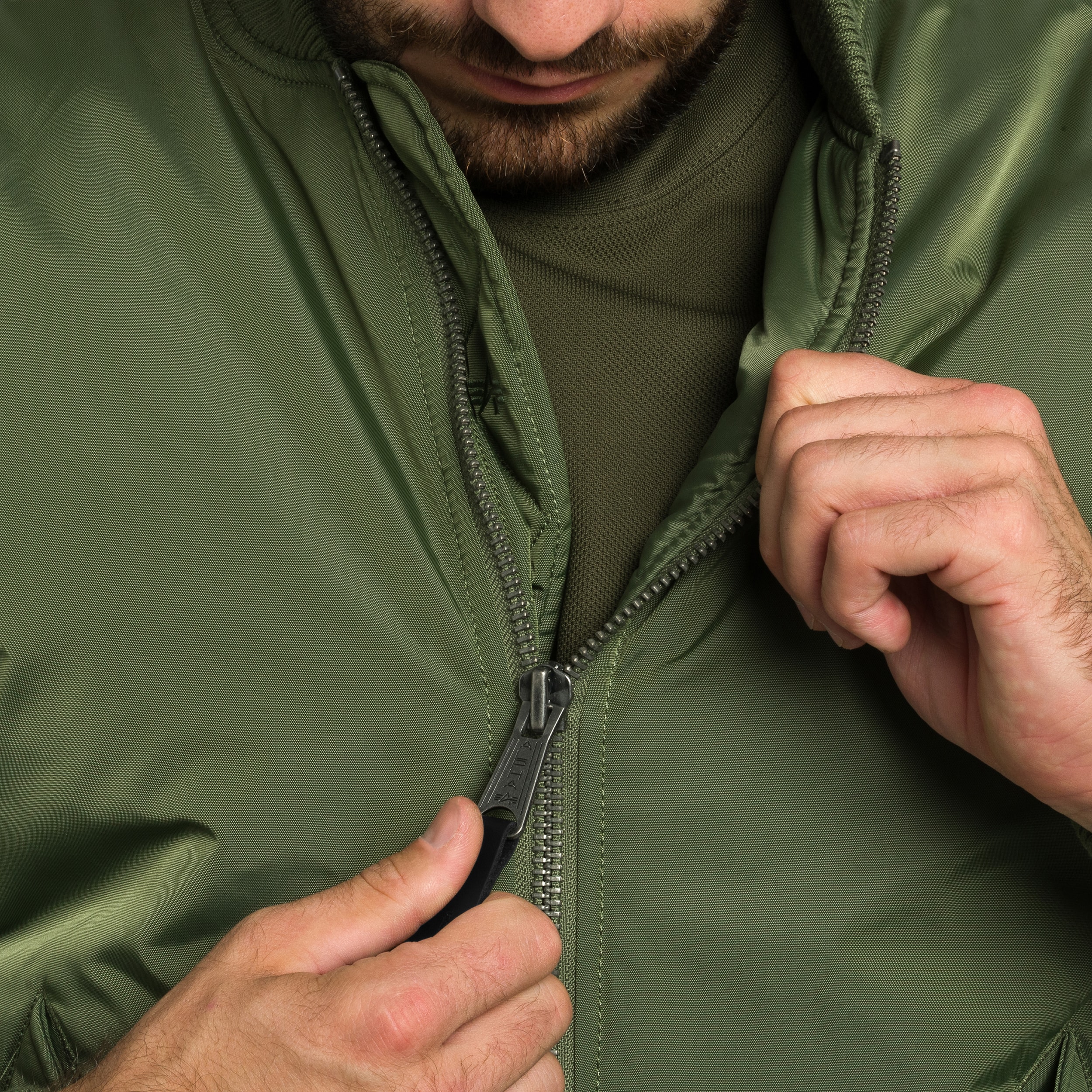 Kurtka Alpha Industries MA-1 Camo Back Embroidery Bomber - Sage Green