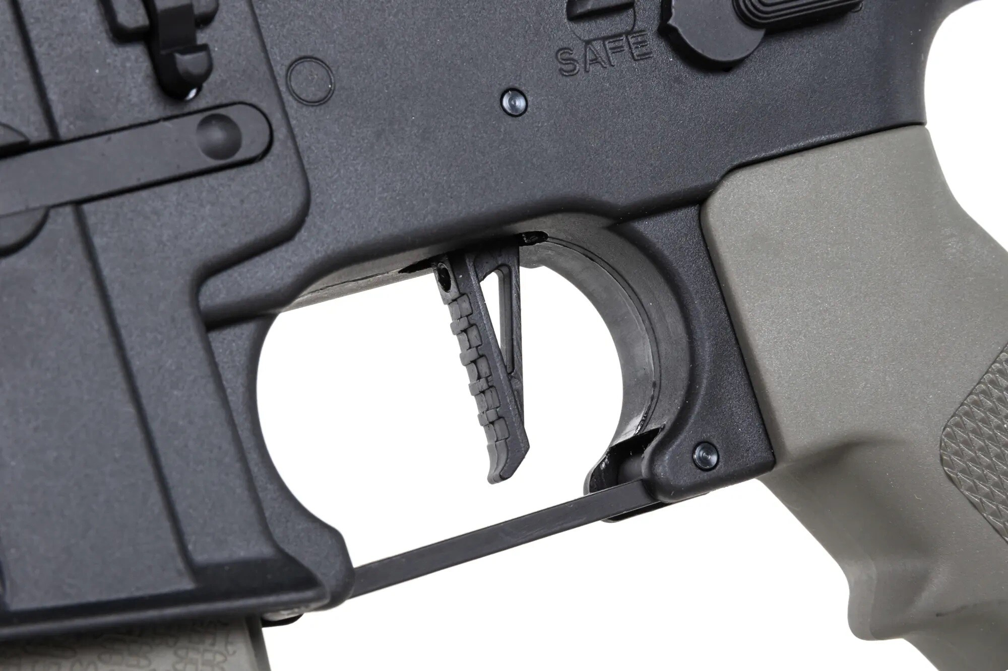Karabinek szturmowy AEG Specna Arms SA-C20-L CORE Light Ops Stock HAL ETU Gen.2 - Olive