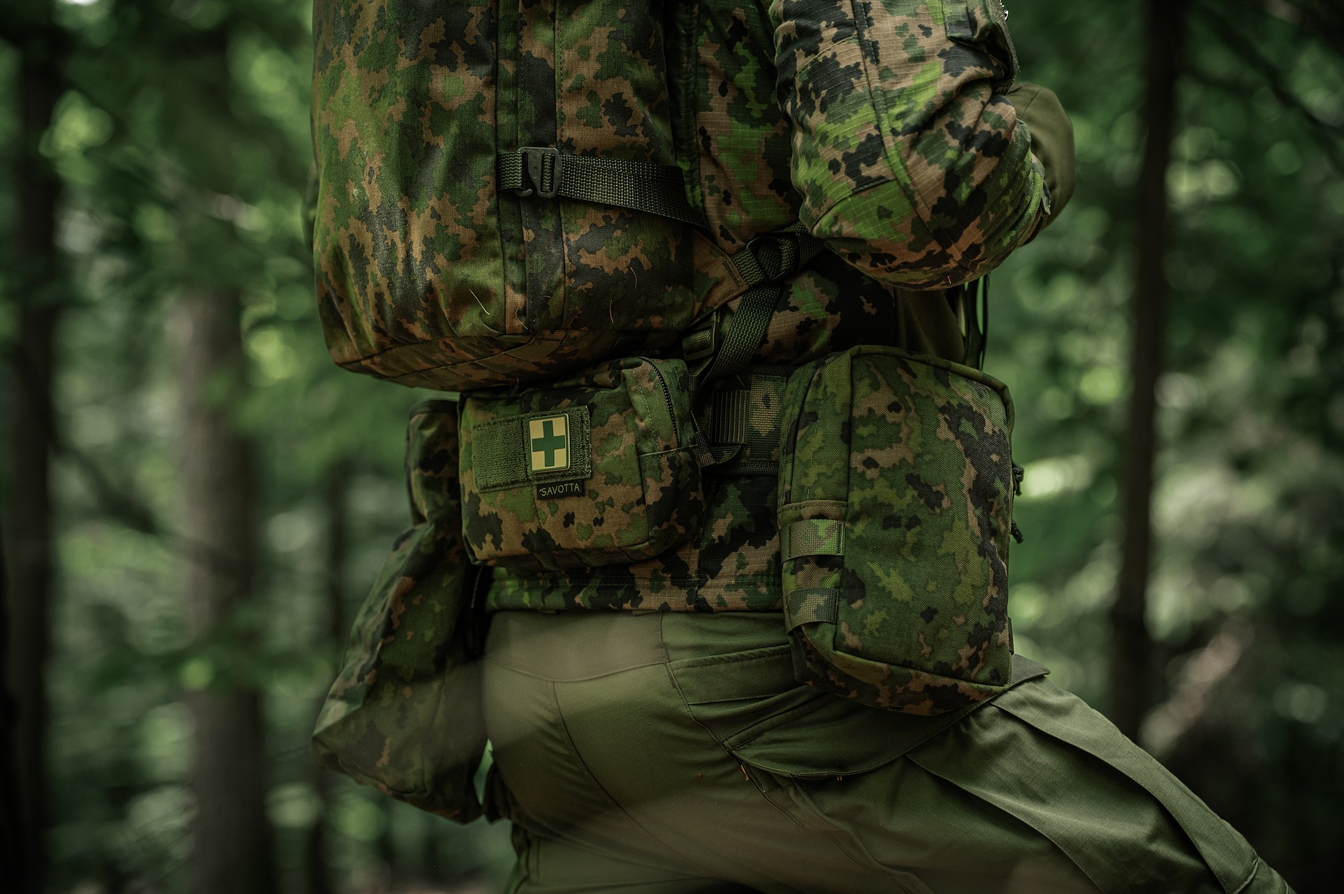 Savotta Kukkaro Hip Pack 1.5 l - M05 Finnish Woodland Camo