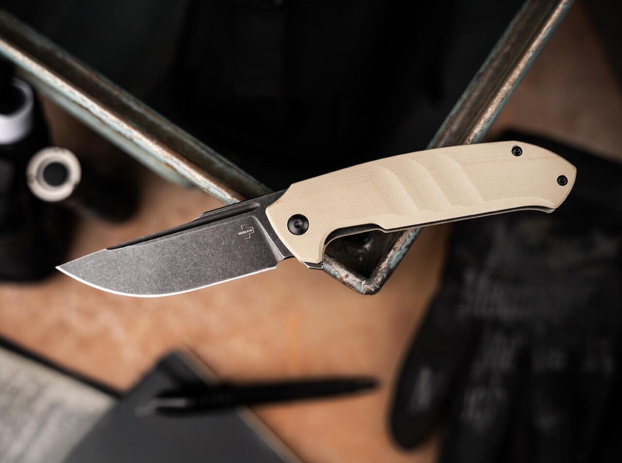 Nóż Boker Plus Barchan - Black/Beige