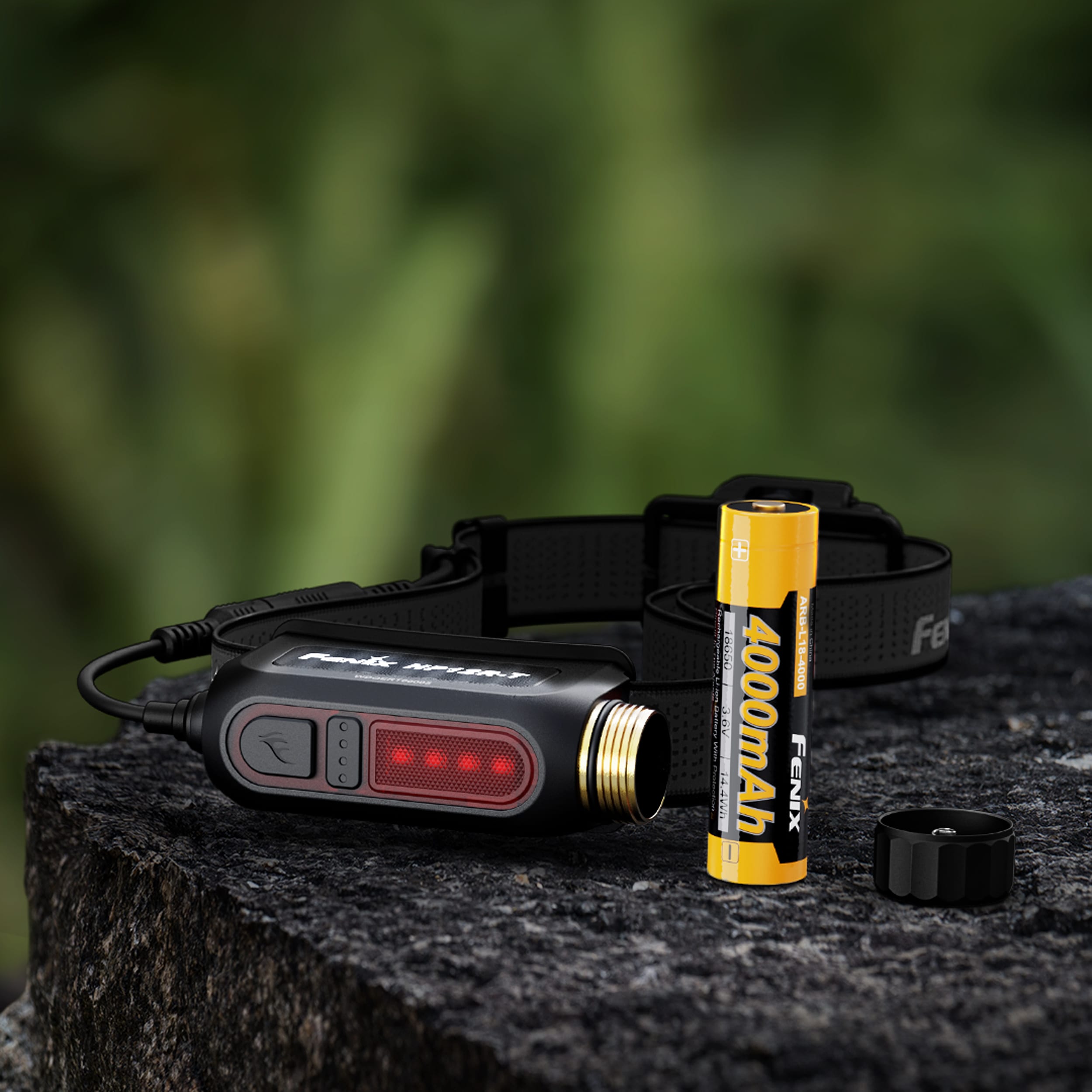 Latarka czołowa Fenix HP12R-T Black - 1300 lumenów