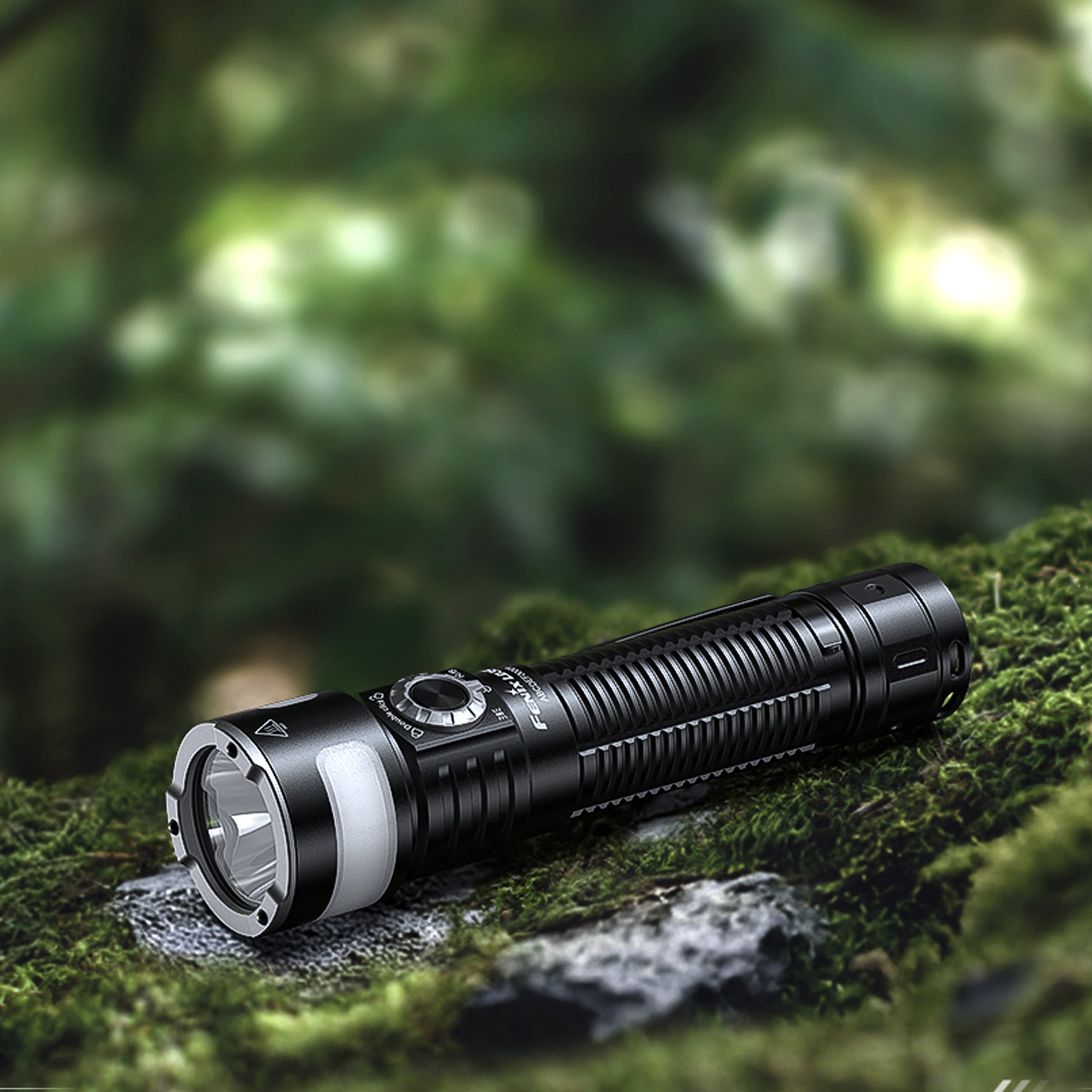Ліхтарик Fenix LD35R - 1800 люменів