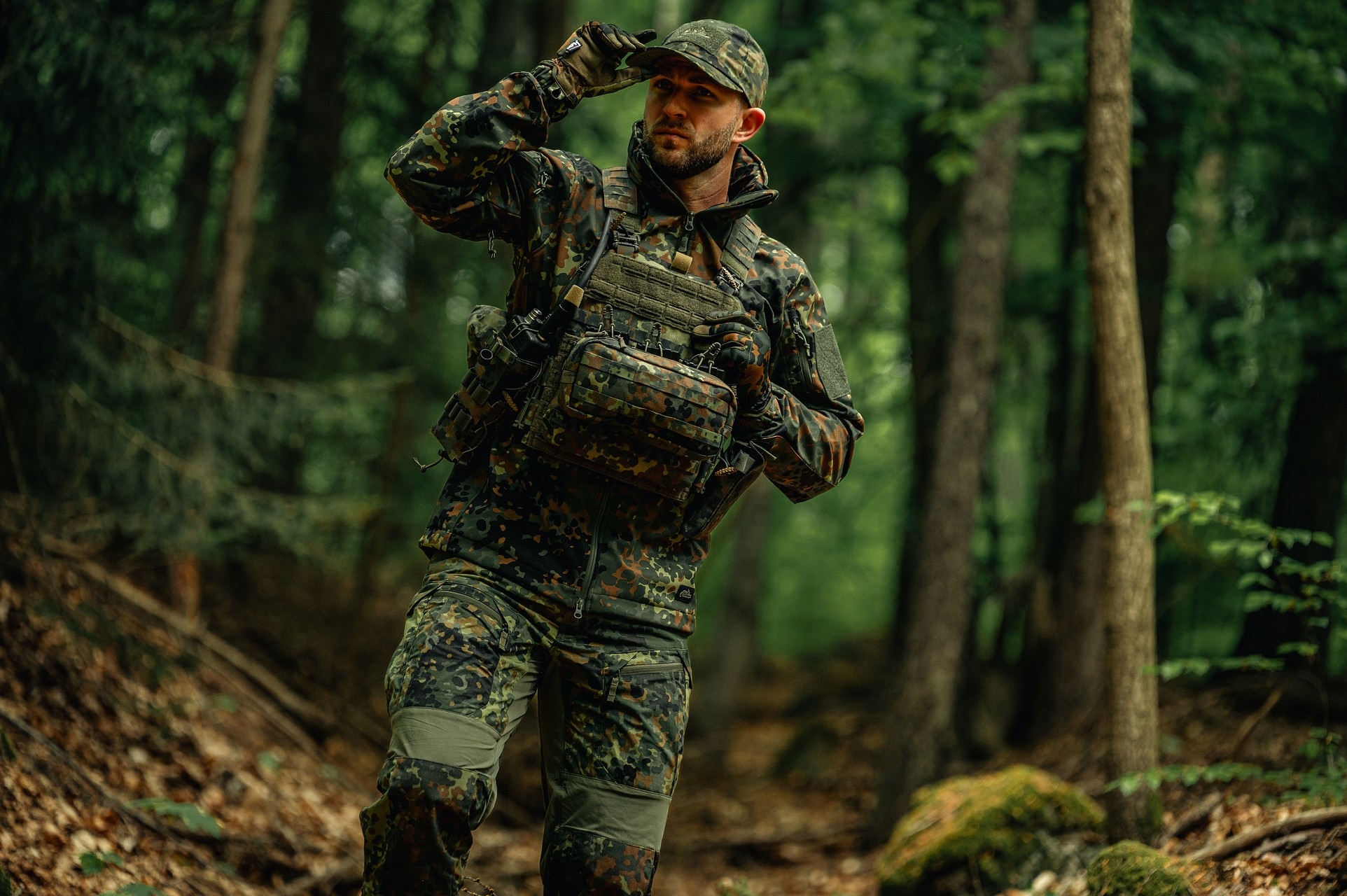Lindnerhof Multi-Radio Pouch Large MX099 - Flecktarn