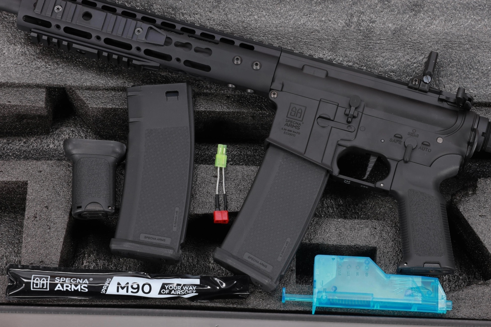 Karabinek szturmowy AEG Specna Arms SA-E09 EDGE HAL 2 ETU Gen.2 - Black