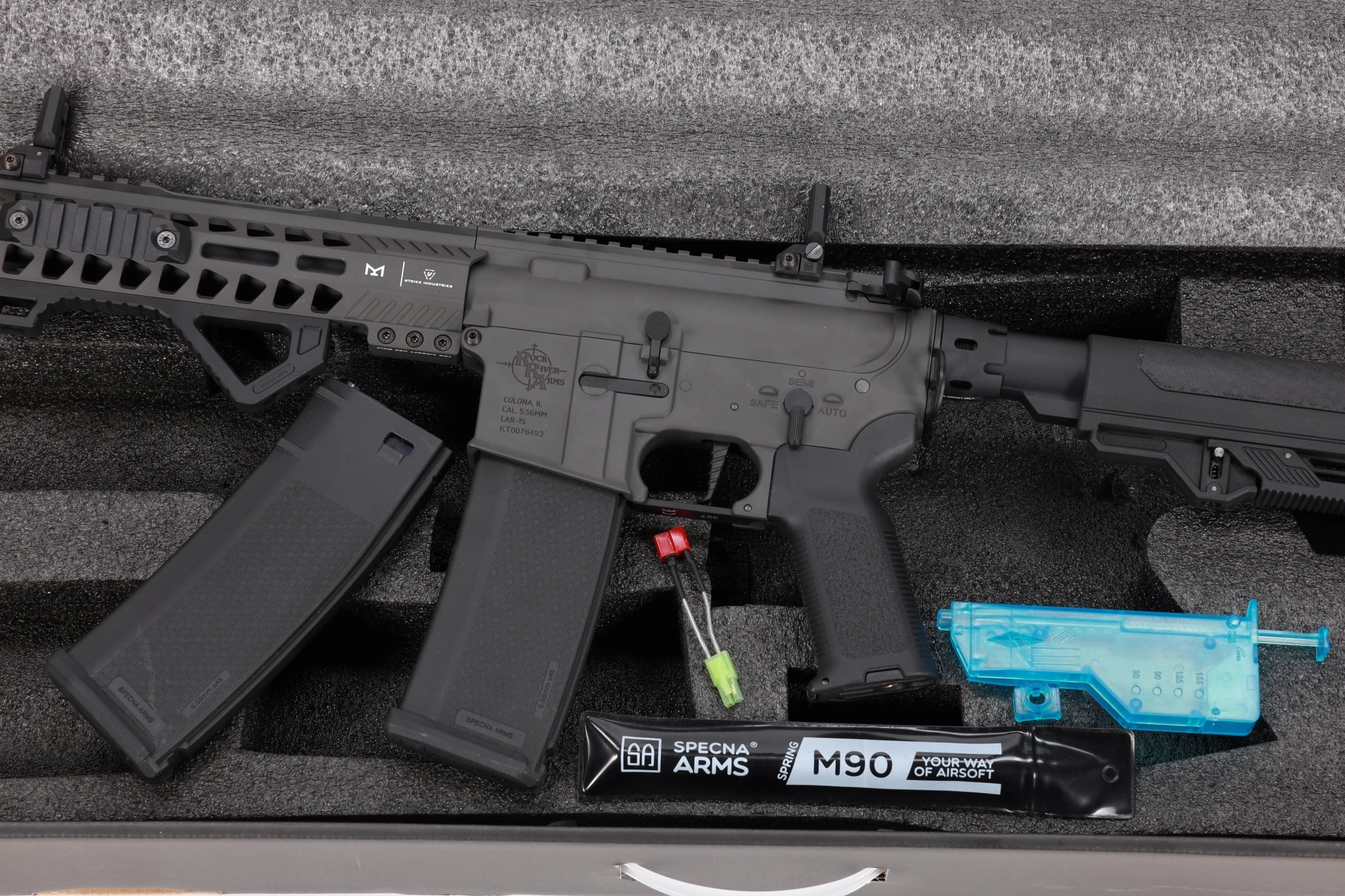 Штурмова гвинтівка AEG Specna Arms RRA SA-E17 Edge HAL 2 ETU Light Ops Stock Gen. 2 - Chaos Grey