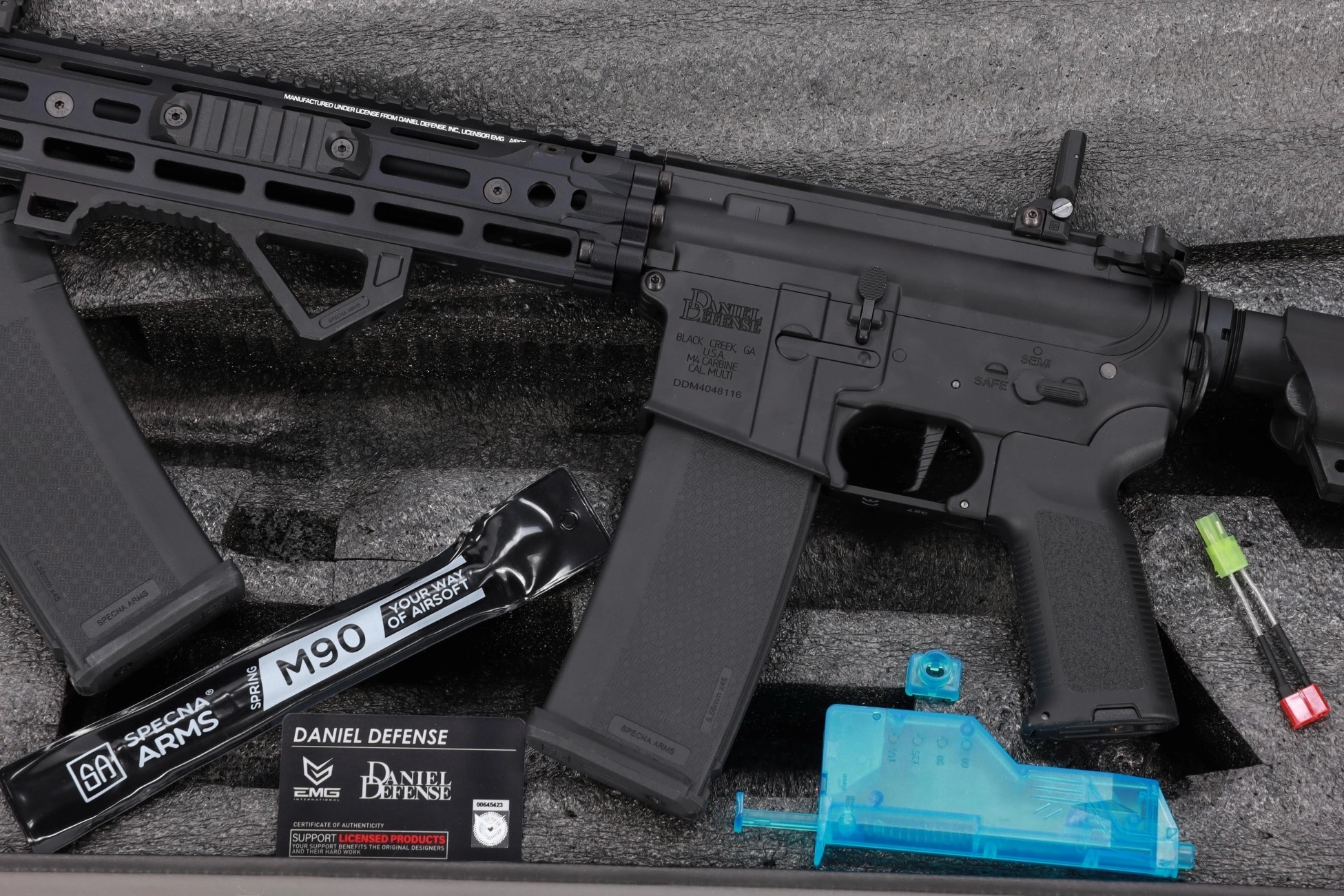 Karabinek szturmowy AEG Specna Arms Daniel Defense RIS III 10.5'' SA-E27 Edge HAL 2 ETU Gen. 2 - Black