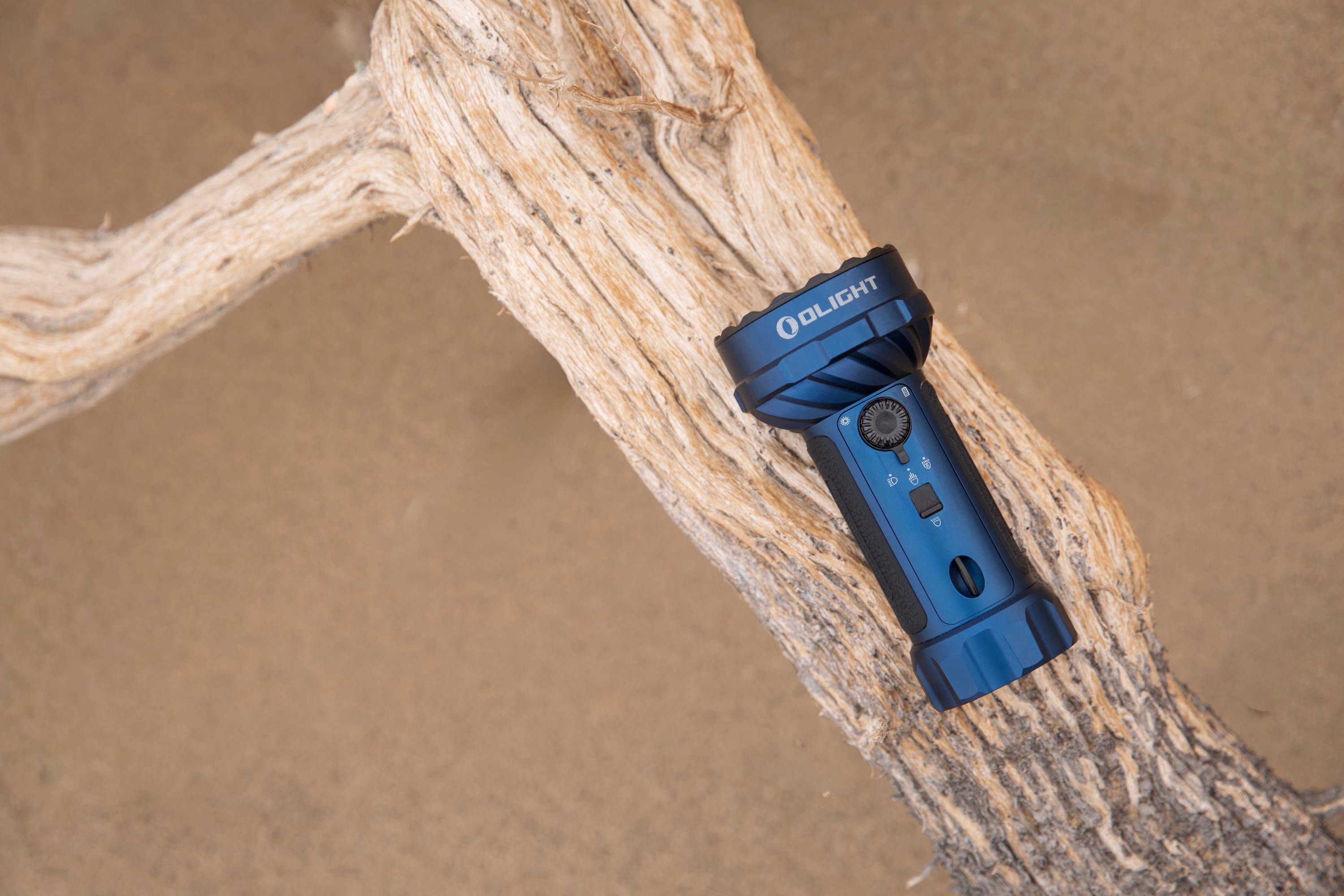 Latarka akumulatorowa Olight Marauder Mini 2 Midnight Blue - 10000 lumenów, zasięg 750 m