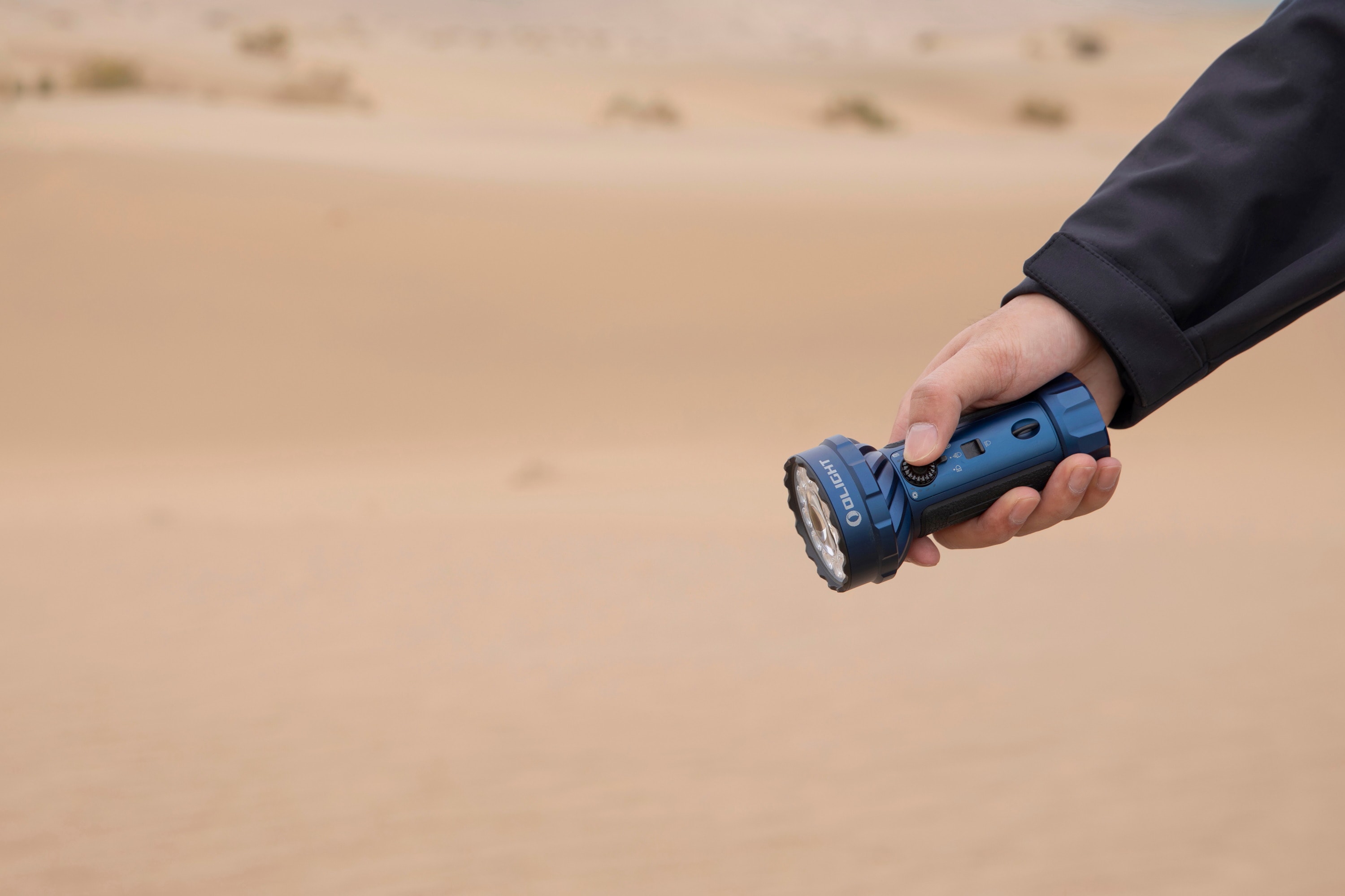 Latarka akumulatorowa Olight Marauder Mini 2 Midnight Blue - 10000 lumenów, zasięg 750 m