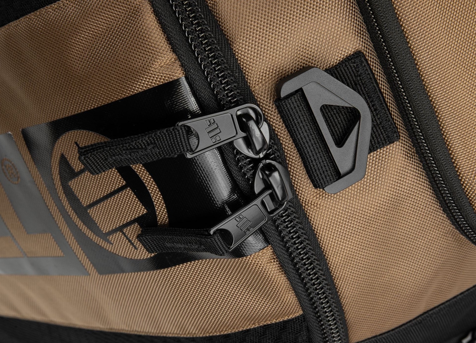 Plecak Pitbull Hilltop Big Convertible 60 l - Sand