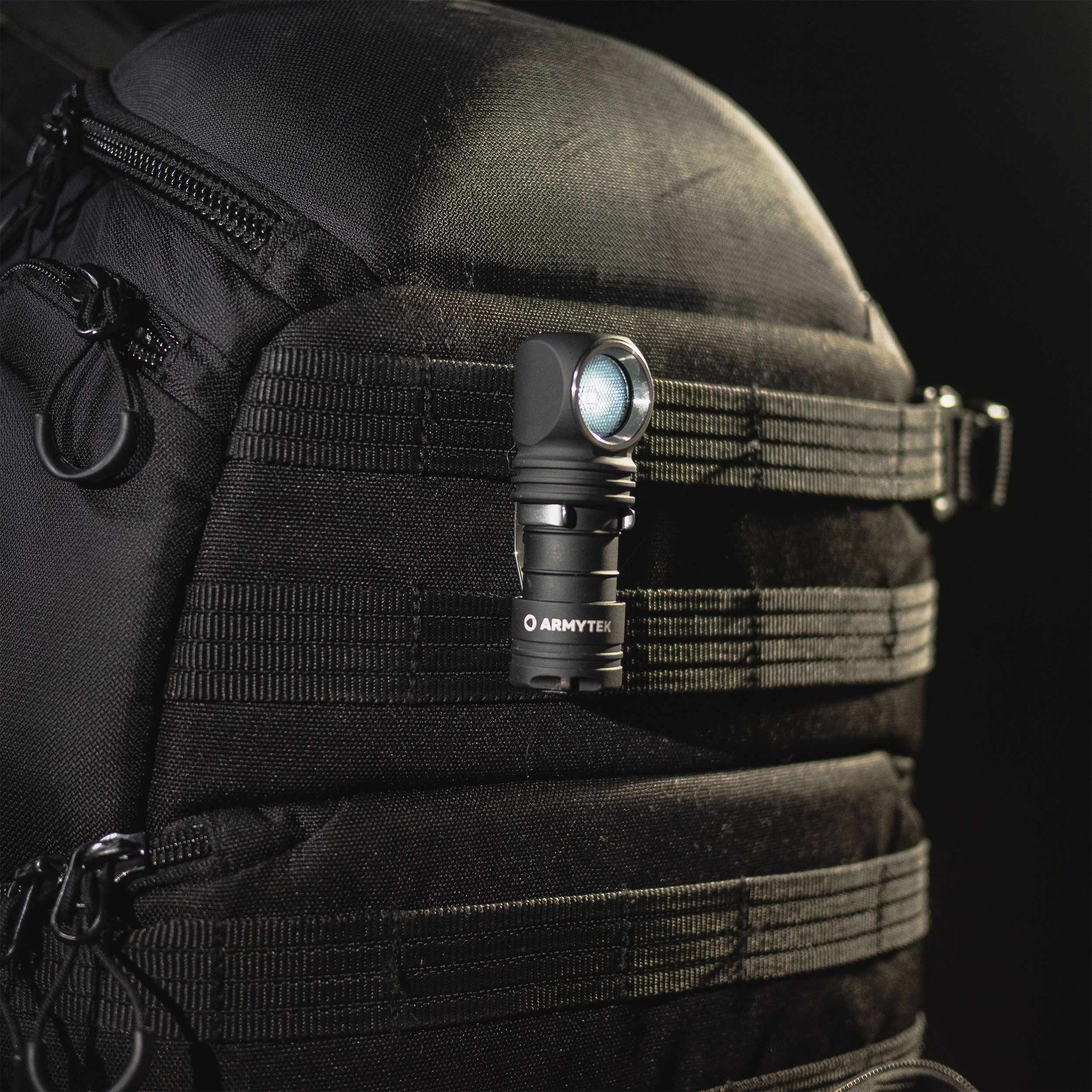 Налобний і кутовий ліхтарик Armytek Wizard C1 Pro Magnet USB Yellow PCB - 930 люменів