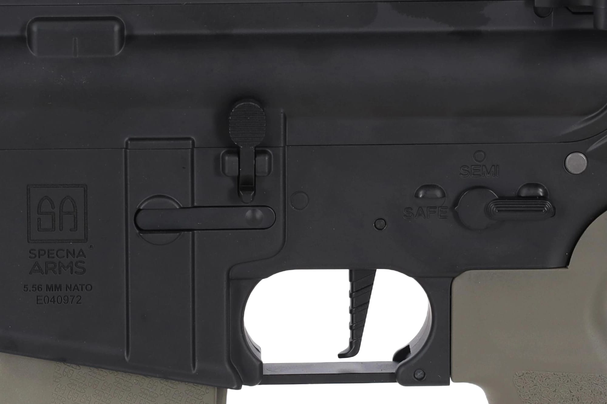 Karabinek szturmowy AEG Specna Arms SA-E23 Edge HAL2 ETU Gen. 2 - Olive