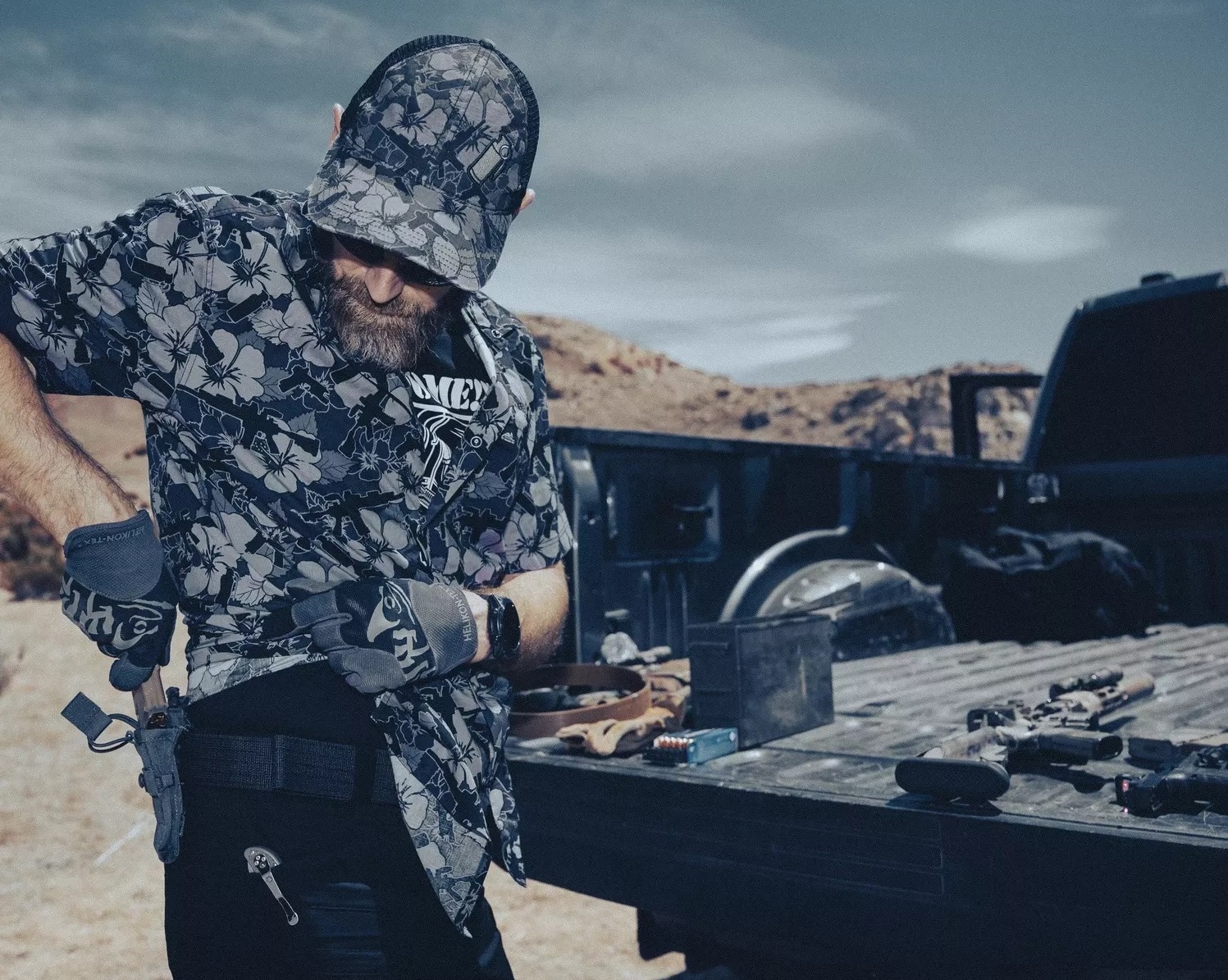 Czapka z daszkiem Helikon Hawaiian Trucker - Dark Ops