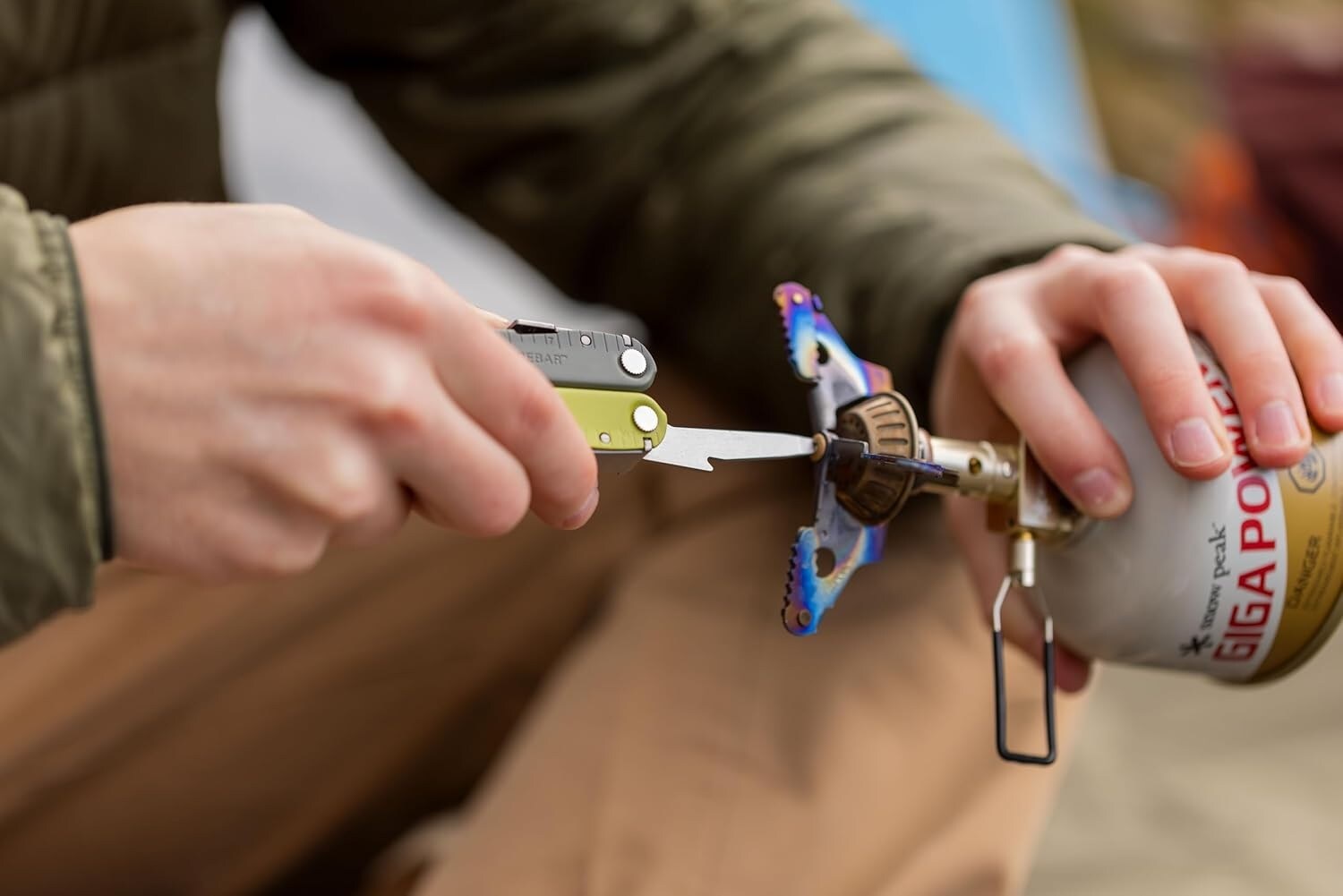 Multitool Leatherman Rebar Mossy Slate z kaburą