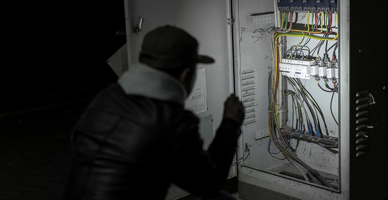 Latarka Olight iUltra Olive Green - 80 lumenów