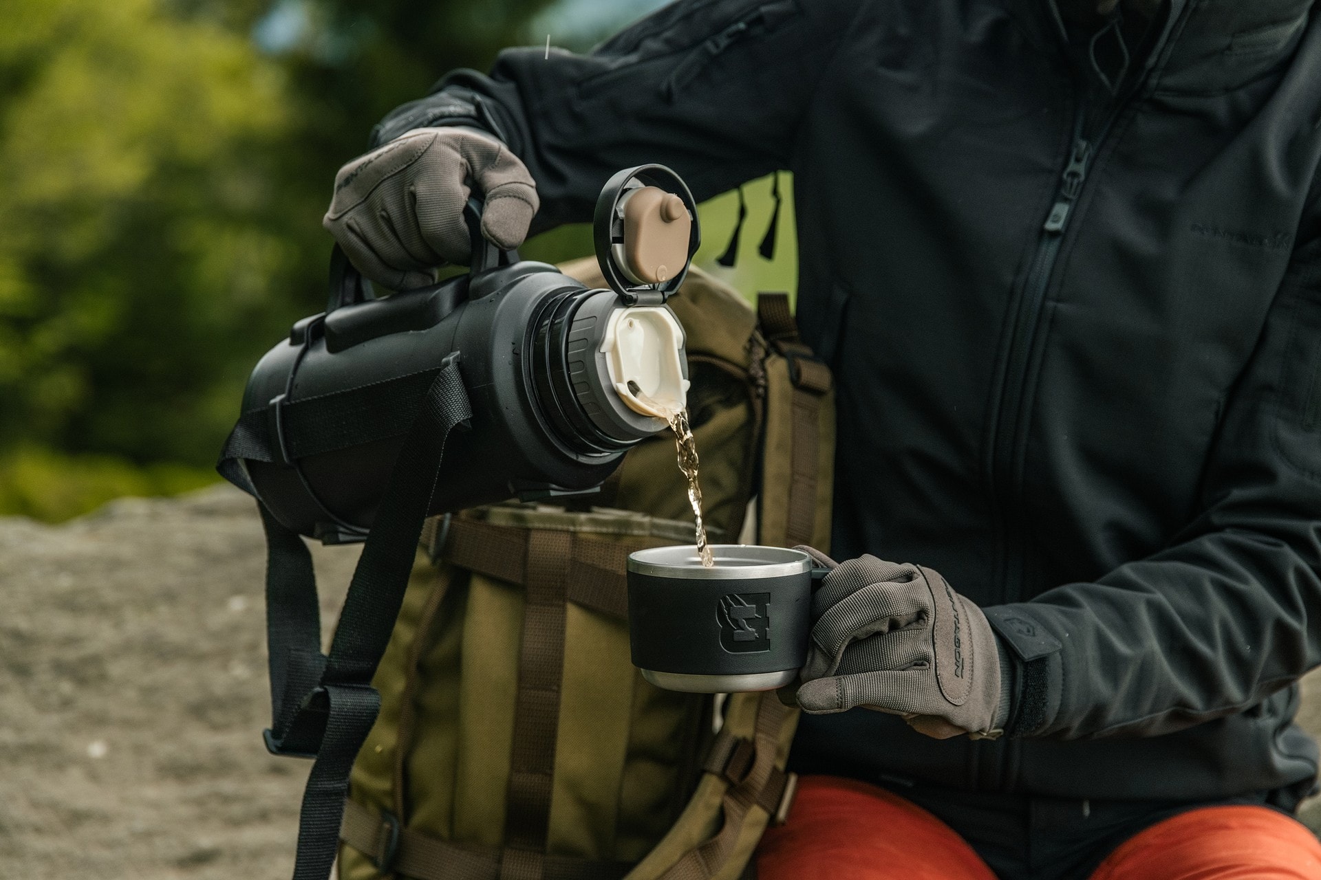 Termos Badger Outdoor Big Boy 1,3 l - Black
