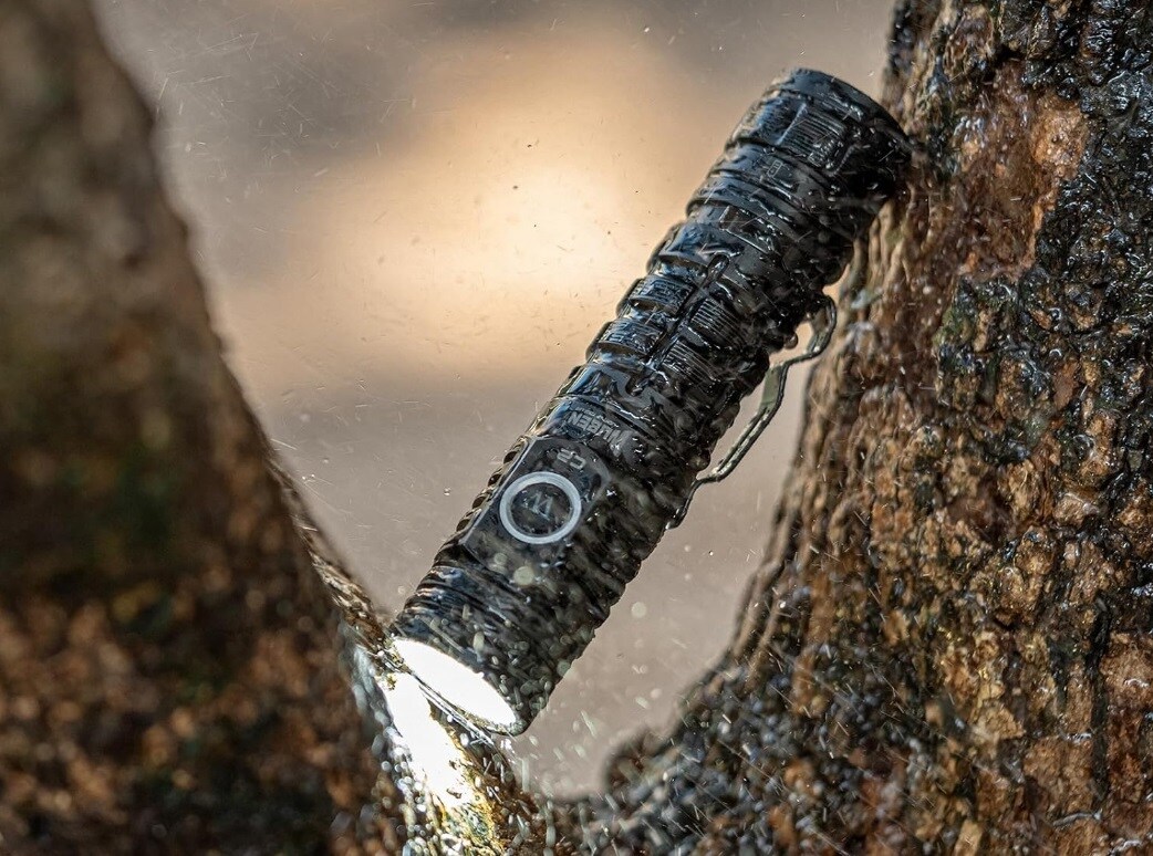 Latarka Wuben C2 Power Bank - 2000 lumenów