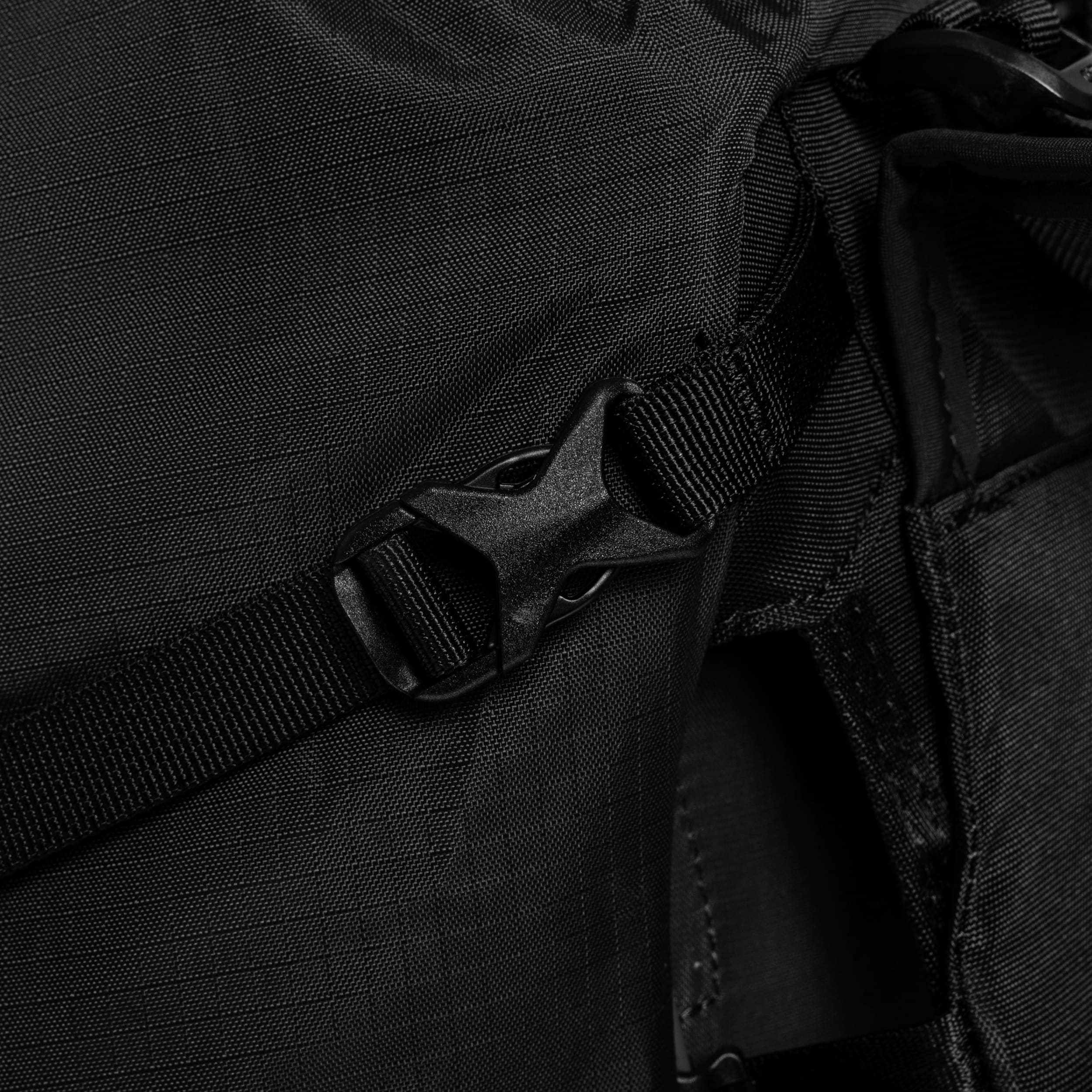 Plecak Osprey Hikelite 32 l - Raven Black