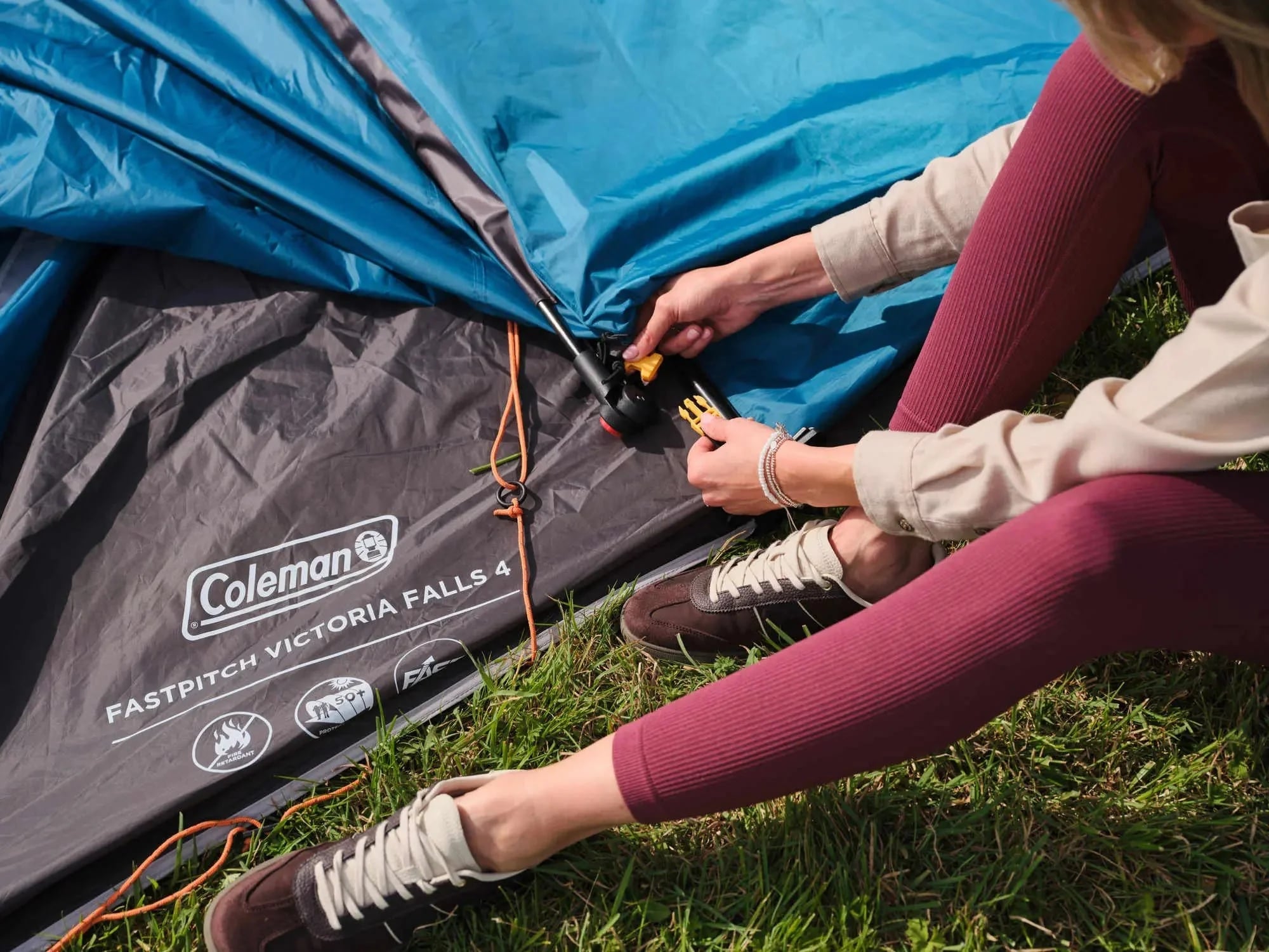 Namiot 4-osobowy Coleman Fastpitch Victoria Falls 4