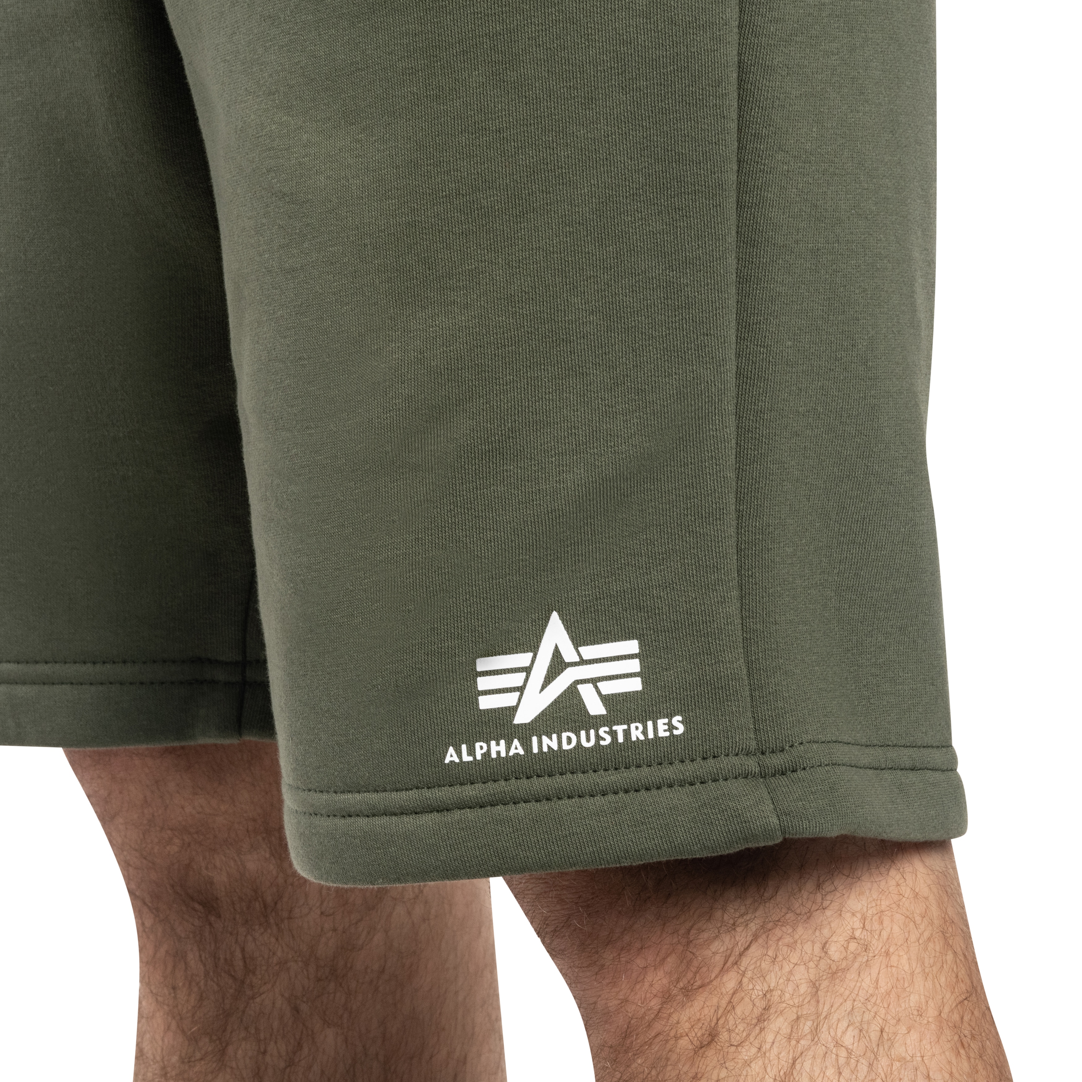 Szorty Alpha Industries Basic Small Logo II Short - Dark Olive