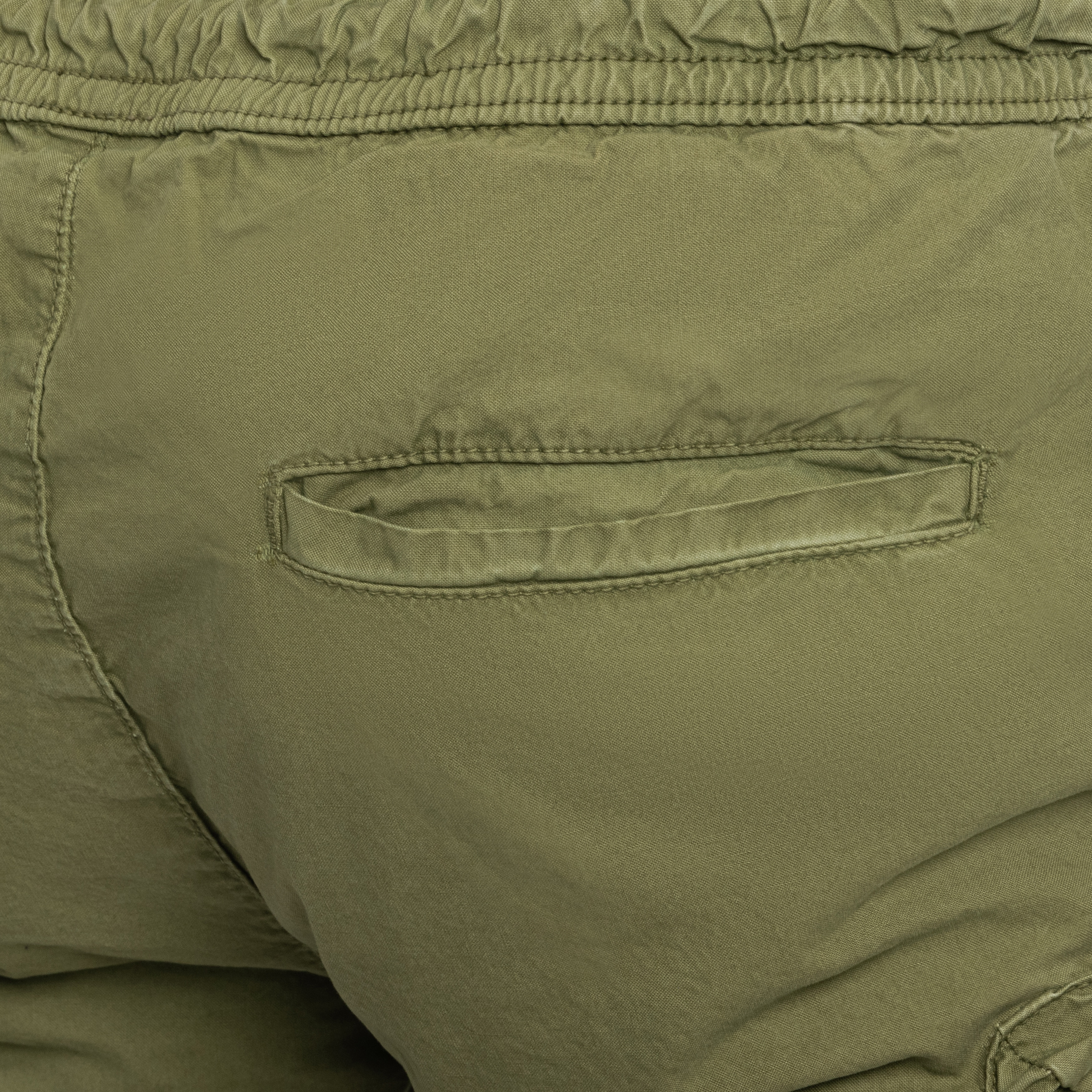Szorty Alpha Industries Division - Olive
