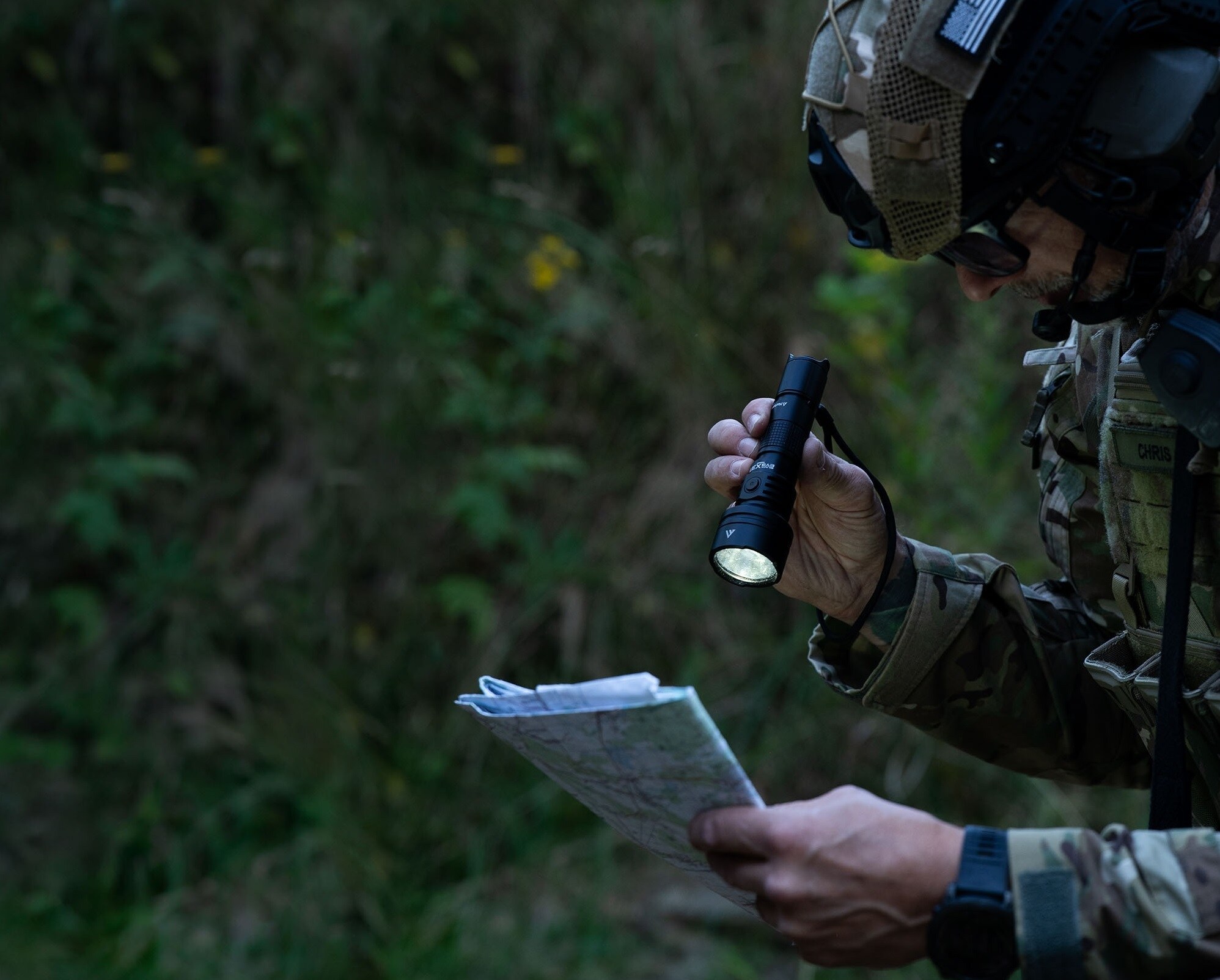 Ліхтарик Mactronic Black Eye X31 - 3100 люменів