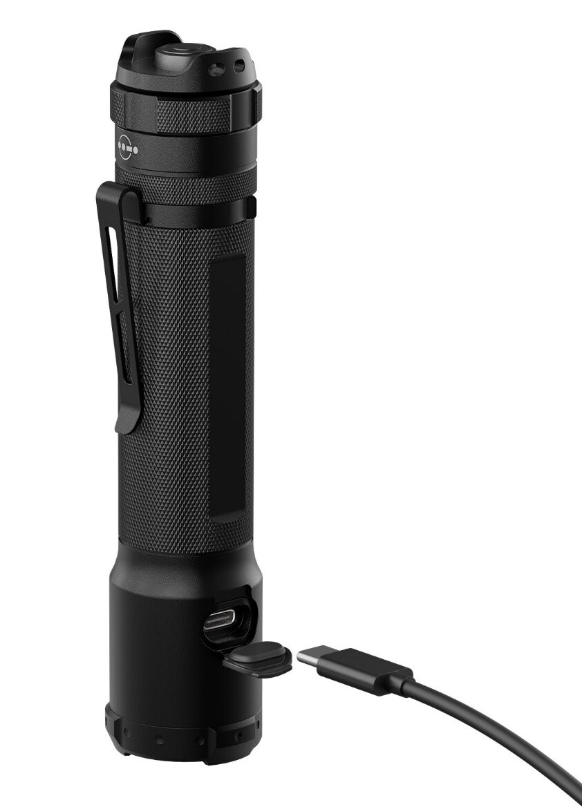 Latarka Ledlenser TAC7R Black - 3200 lumenów