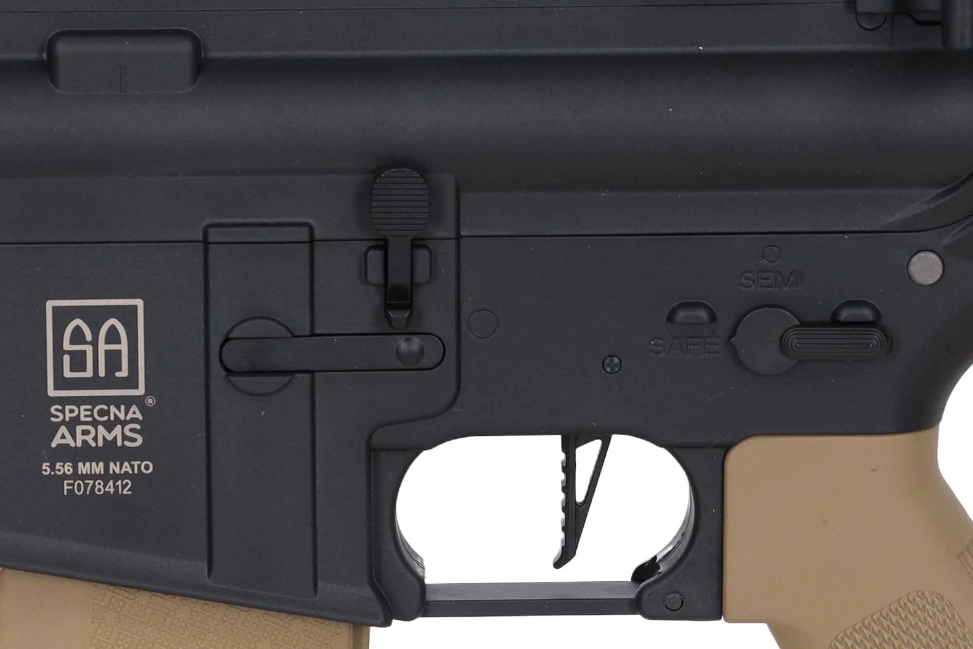 Karabinek szturmowy AEG Specna Arms SA-F08 Flex BLDC HAL ETU Gen. 2 - Half-Tan