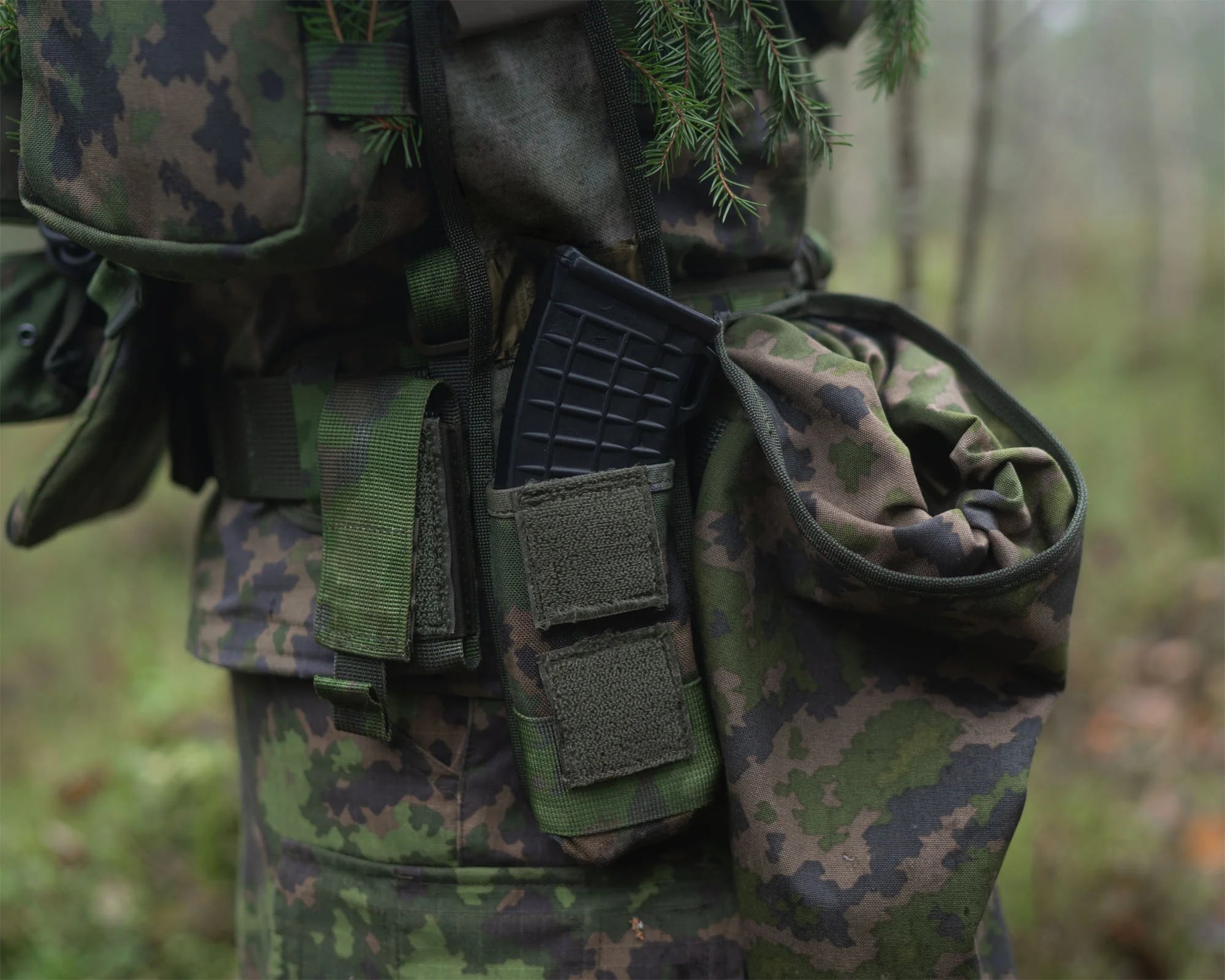 Ładownica na magazynek Savotta AR15/AK - M05 Finnish Woodland Camo