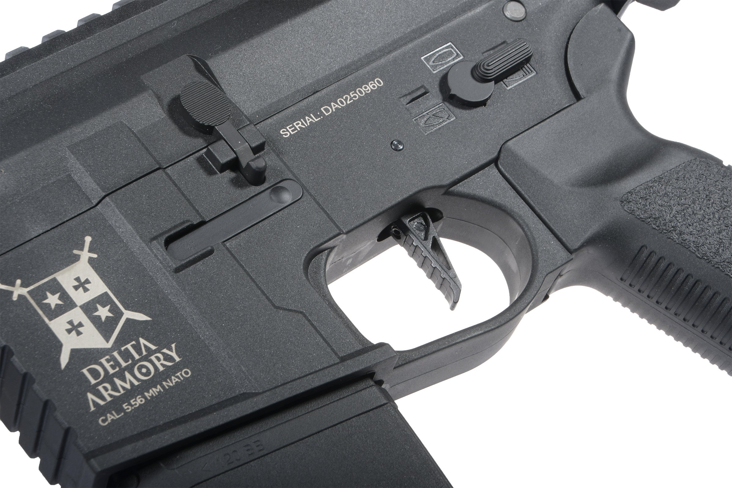 Karabinek szturmowy AEG Delta Armory M4 AR15 M-LOK 8