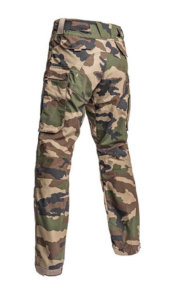 Spodnie A10 Equipment Fighter Inseam 83 cm - CCE Camo