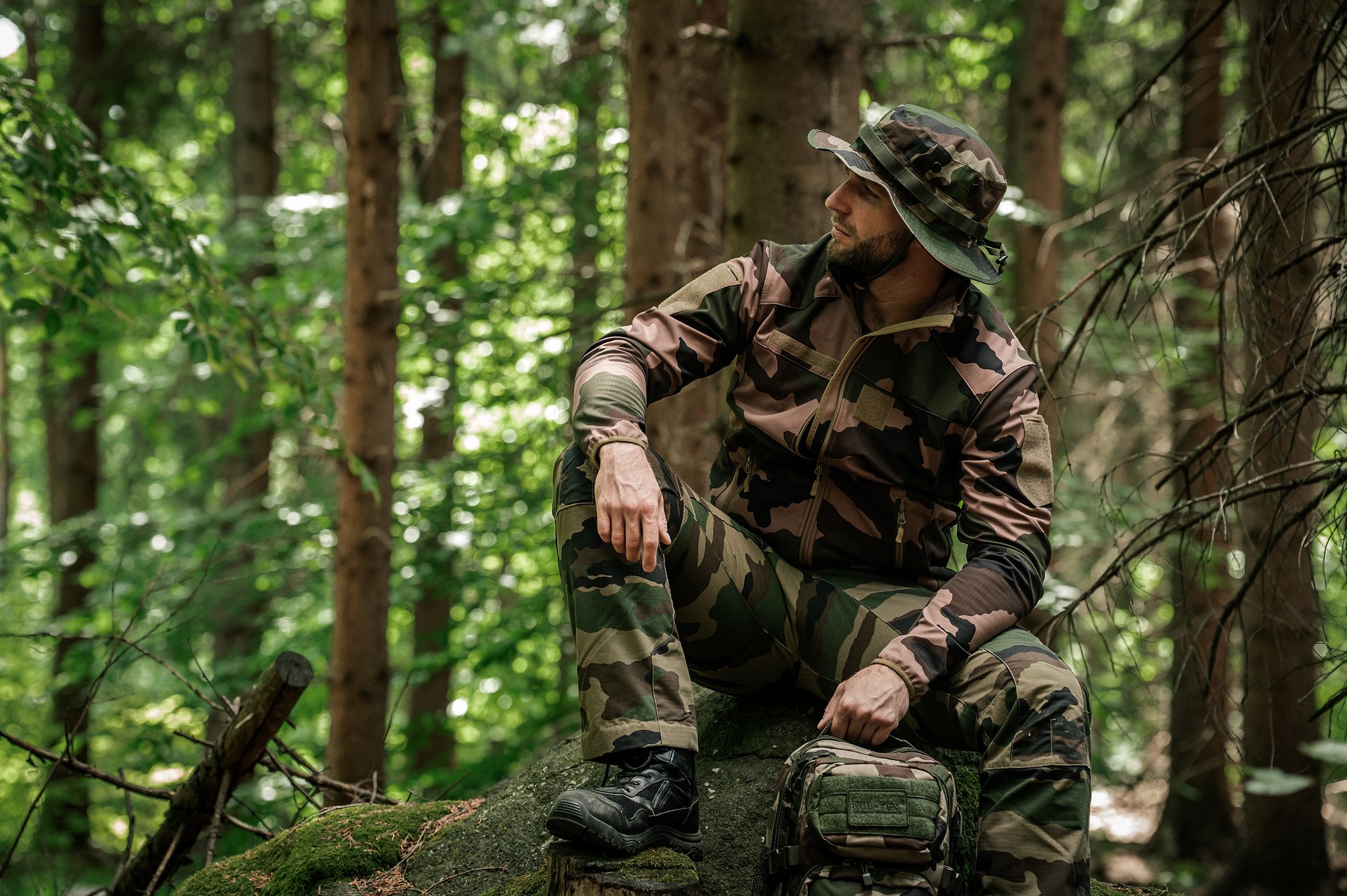 Kurtka A10 Equipment Softshell Fighter - CCE Camo