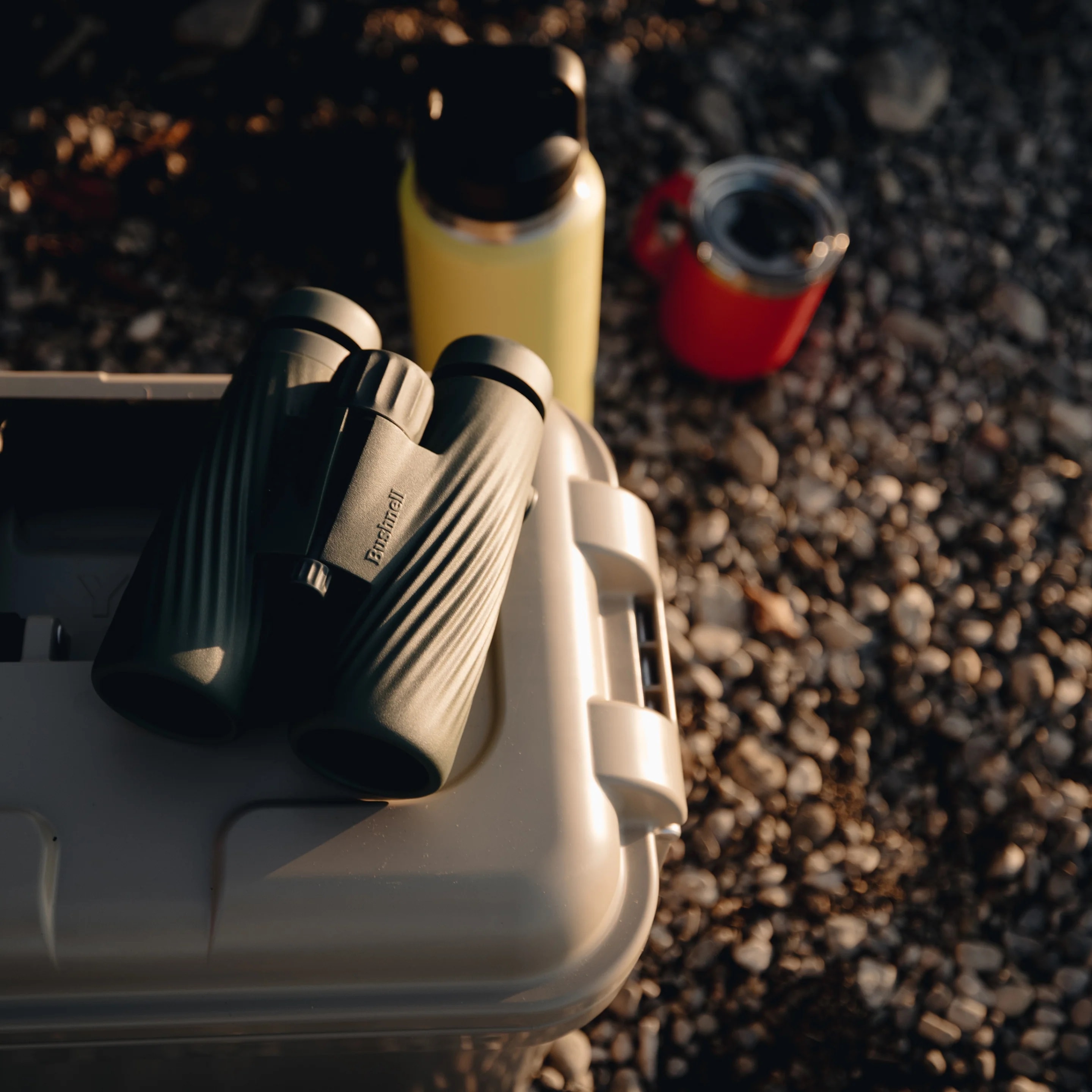 Lornetka Bushnell A5 Full-Size 8x42 - Cilantro Green