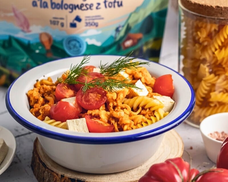 Żywność liofilizowana Lyommy Makaron bezglutenowy alla bolognese z tofu 107 g/399 kcal