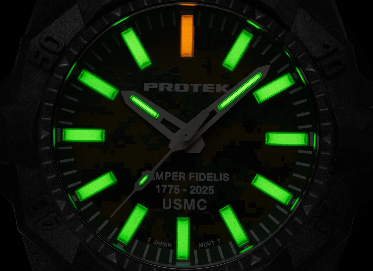 Zegarek ProTek PT4101SF USMC Carbon Dive