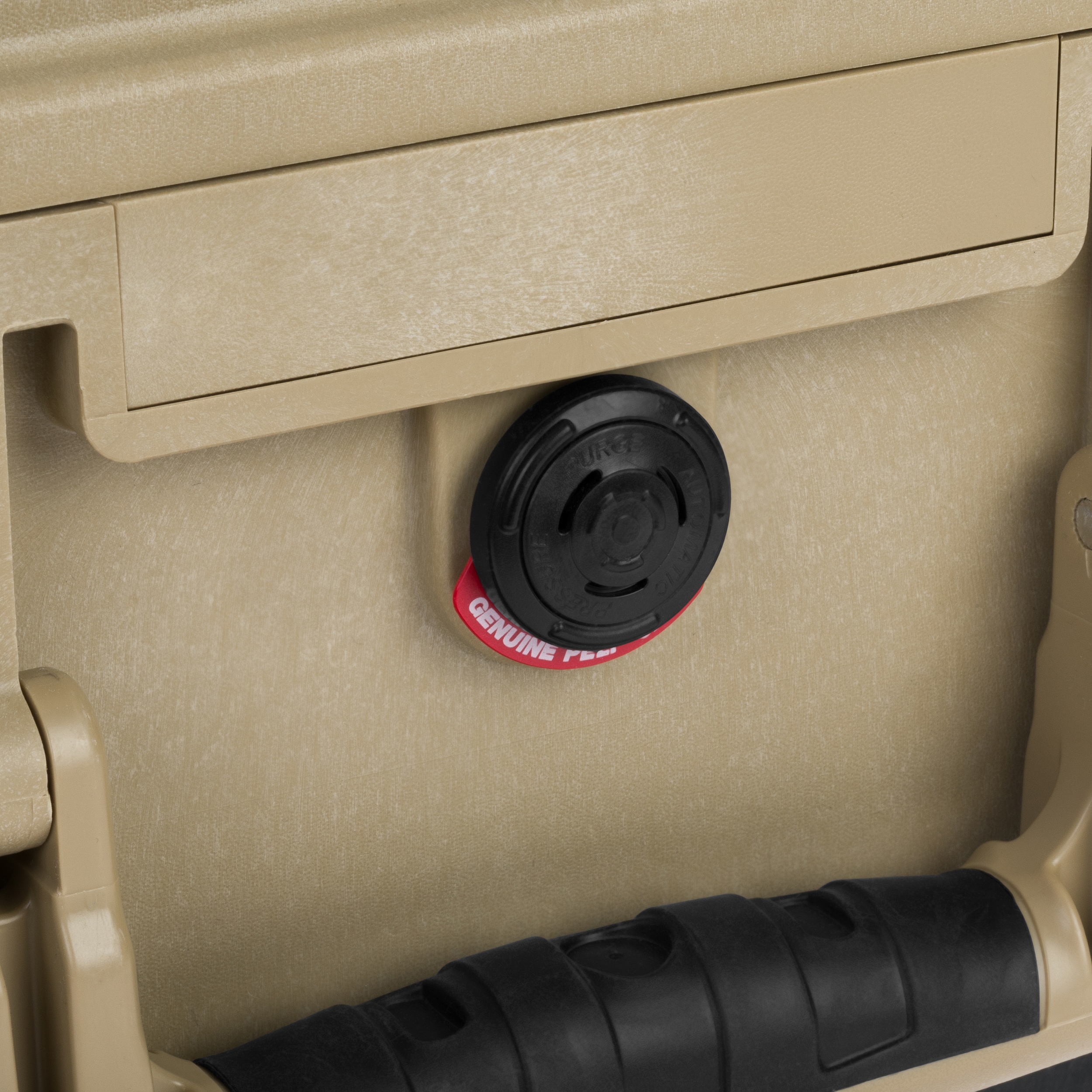 Peli Protector 1510 Transport Case - Desert Tan