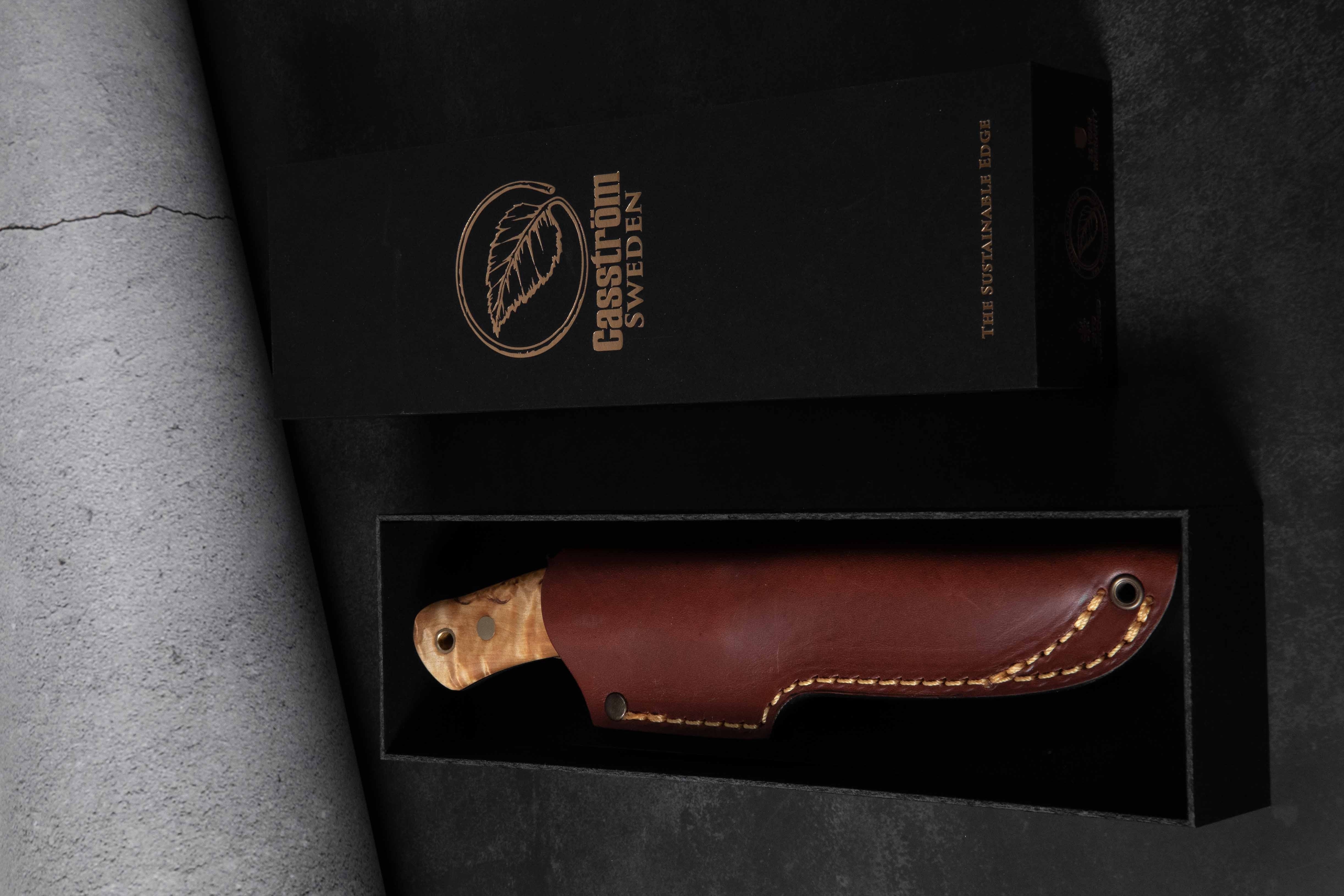 Nóż Casstrom No.10 SFK Curly Birch Sleipner Leather