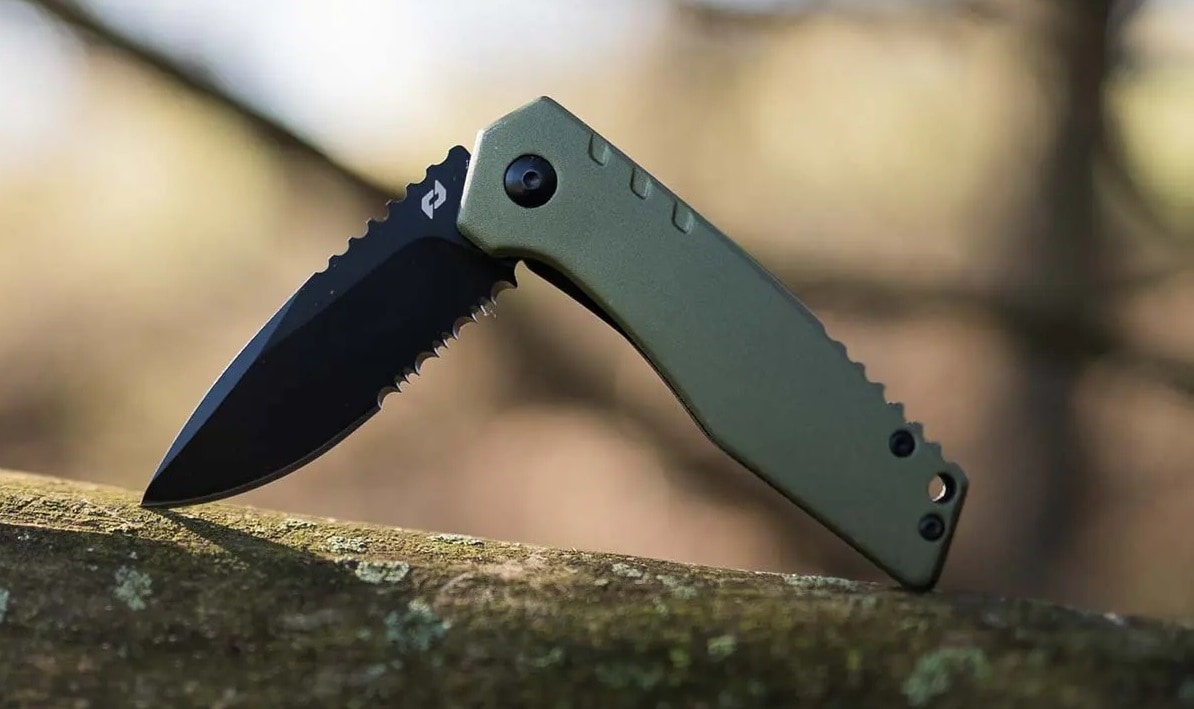 Nóż składany Schrade Outback - OD Green