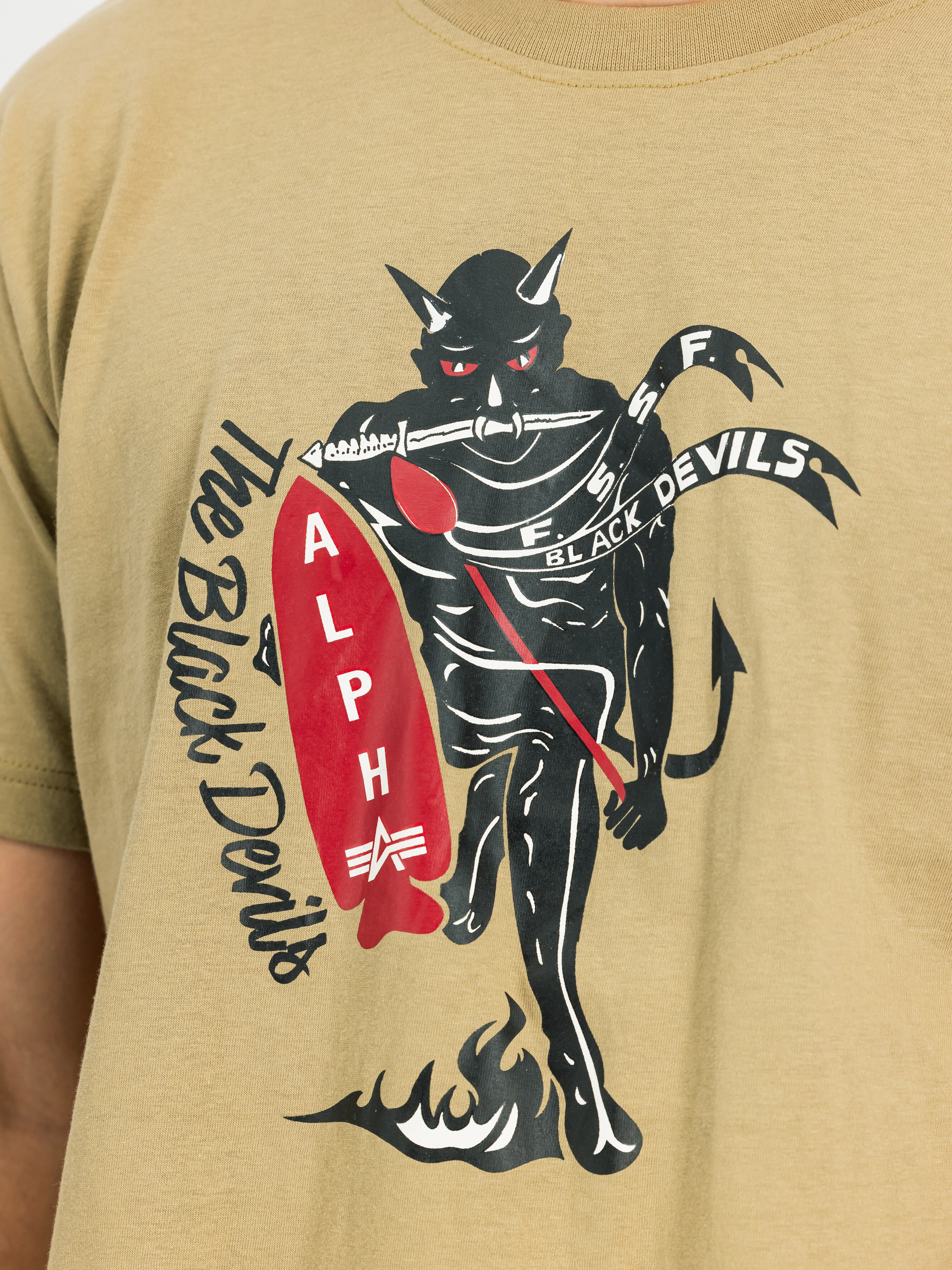 Koszulka T-shirt Alpha Industries Black Devils - Light Olive