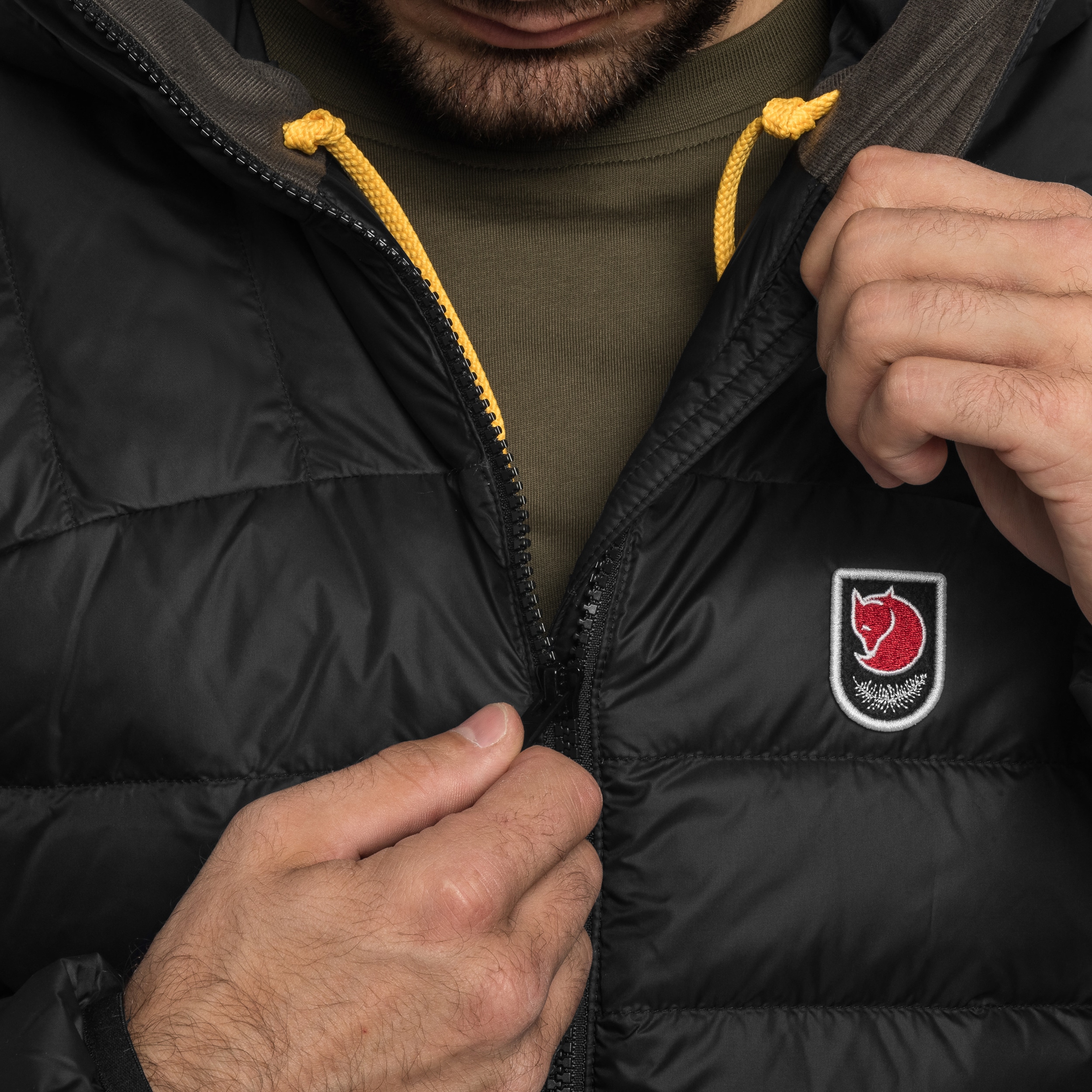 Kurtka Fjallraven Expedition Pack Down Hoodie - Black