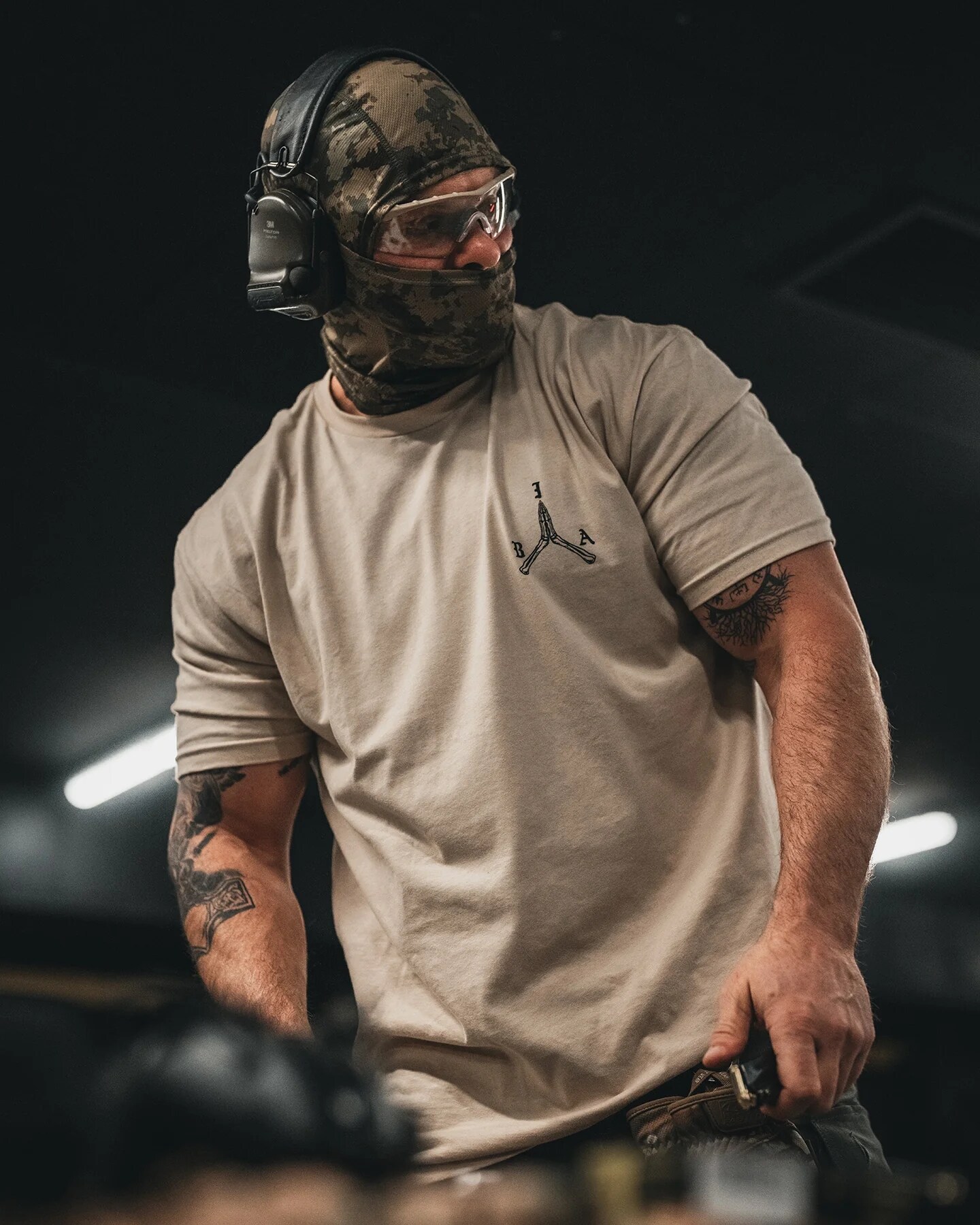 Футболка Brothers In Arms Stay Violent Oversized - Coyote