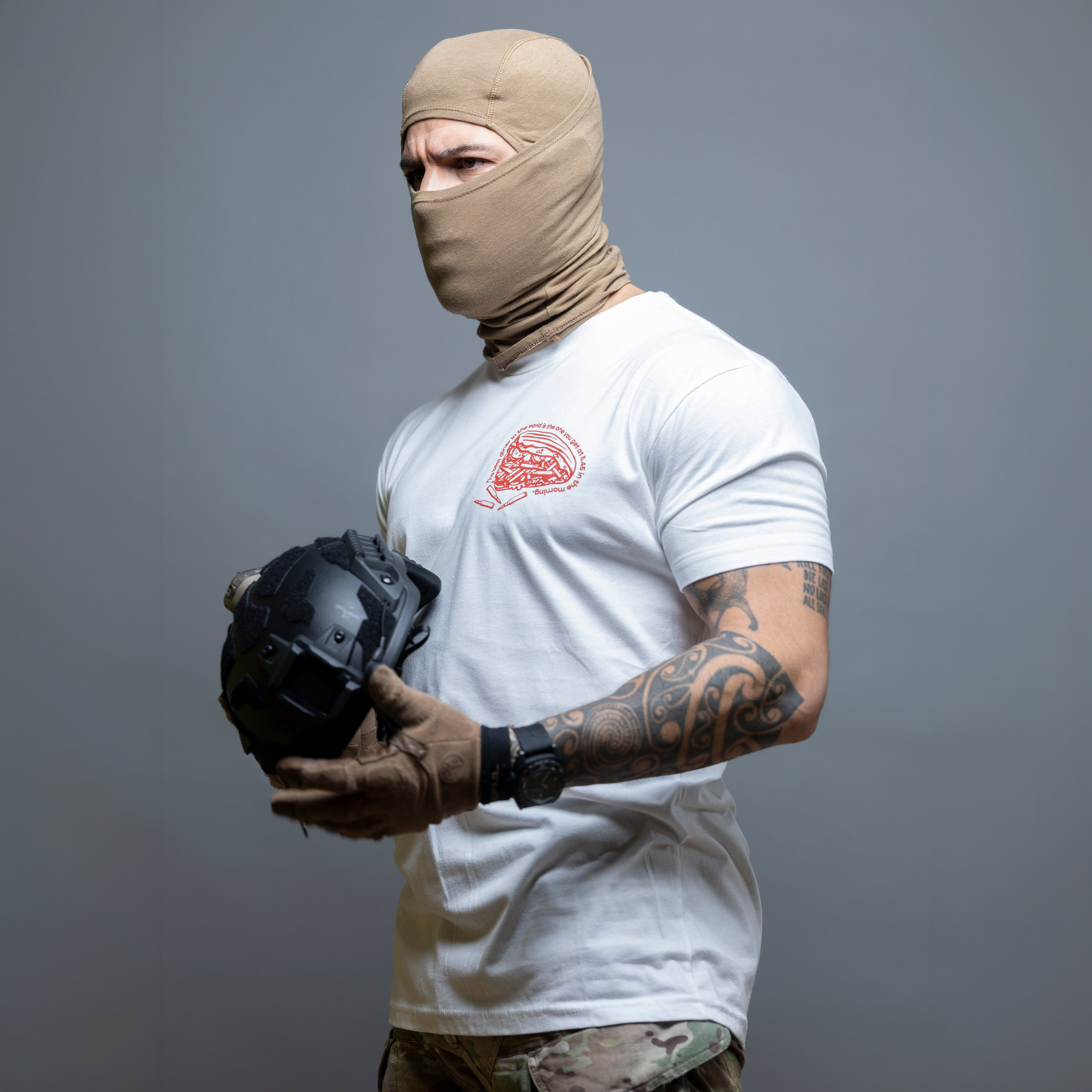 Koszulka T-Shirt Brothers In Arms Döner Kalash - White