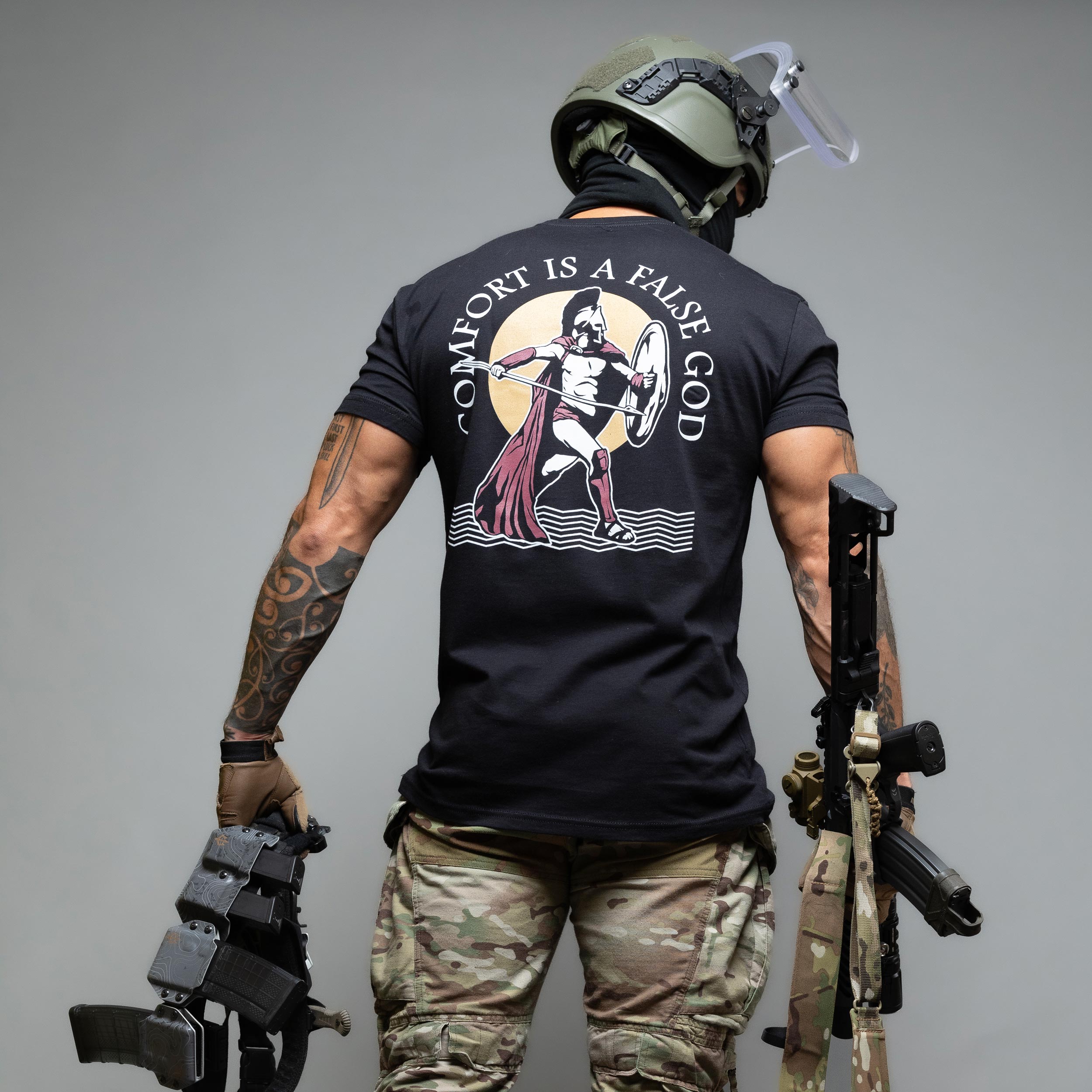 Koszulka T-shirt Brothers In Arms False God - Black