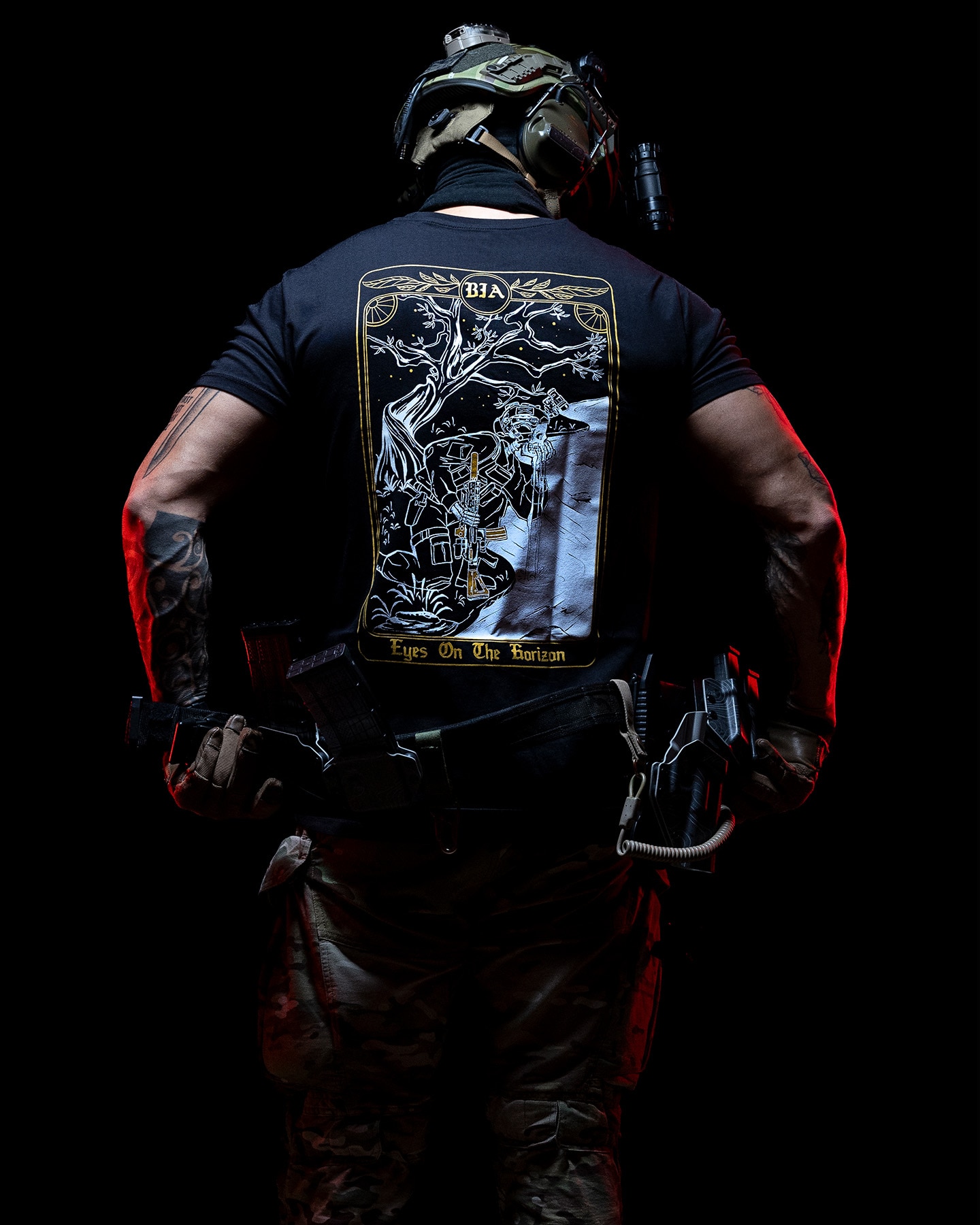 Koszulka T-shirt Brothers In Arms Horizon - Black