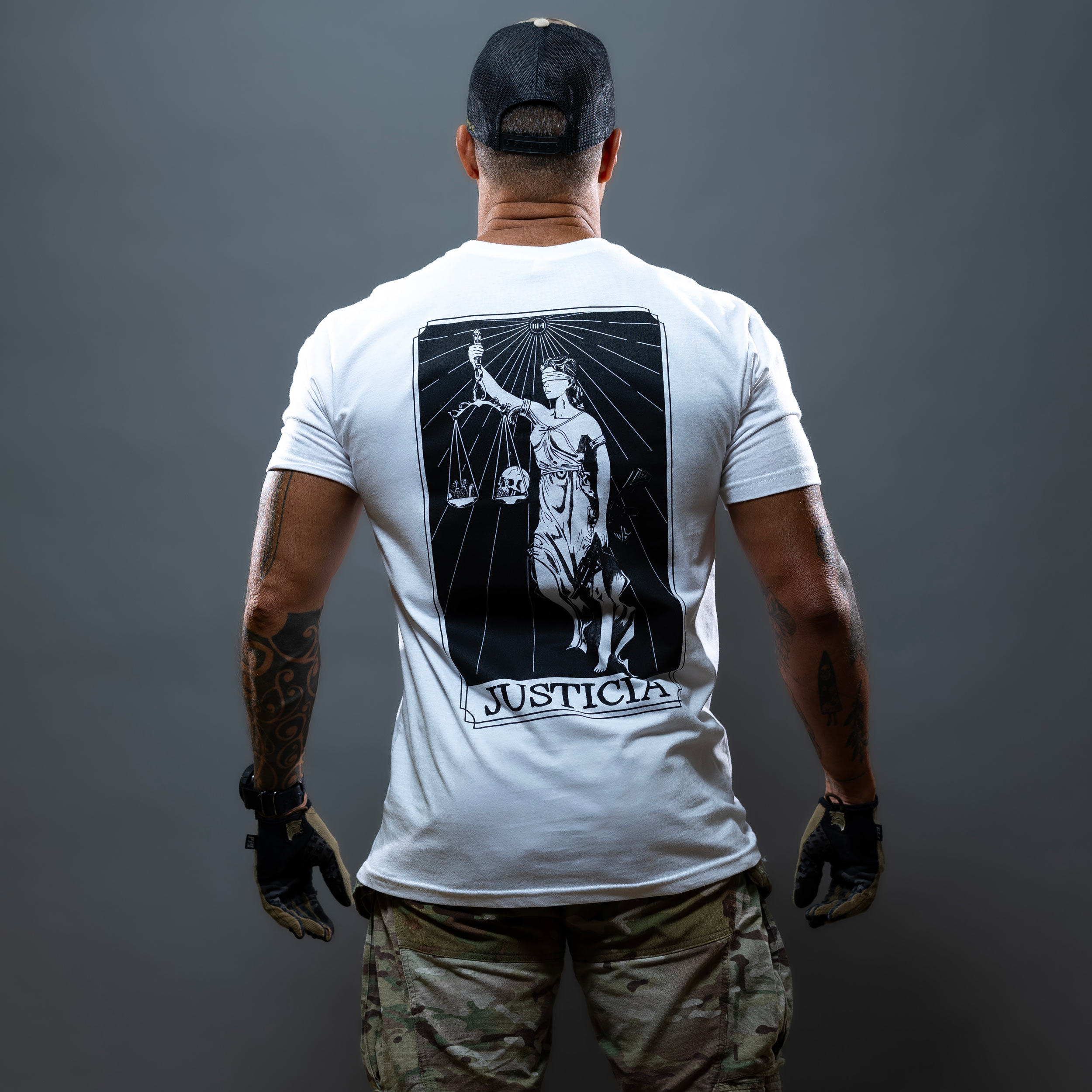 Футболка Brothers In Arms Justicia - White