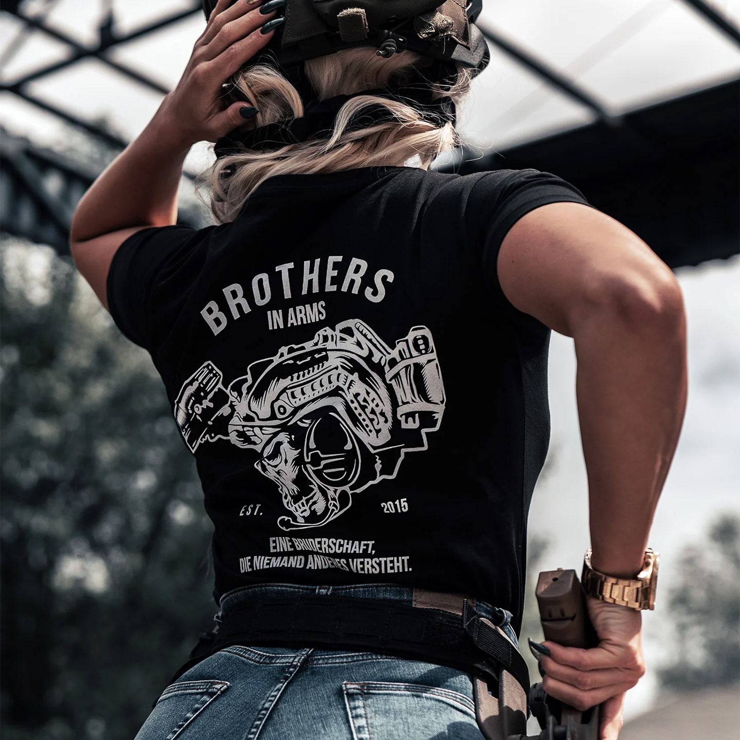 Koszulka T-Shirt damska Brothers In Arms Team - Black
