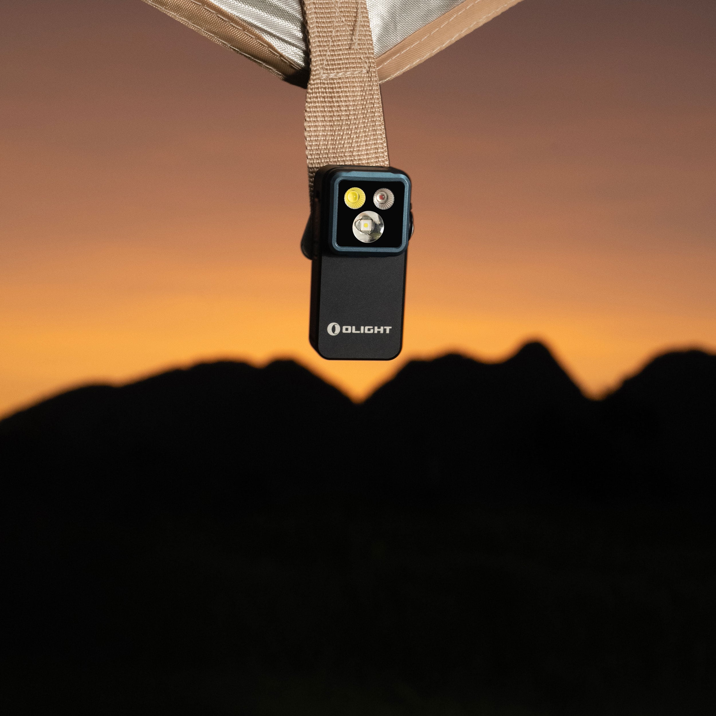 Акумуляторний ліхтар Olight Oclip 2 Pro 530 люменів - Premium Black