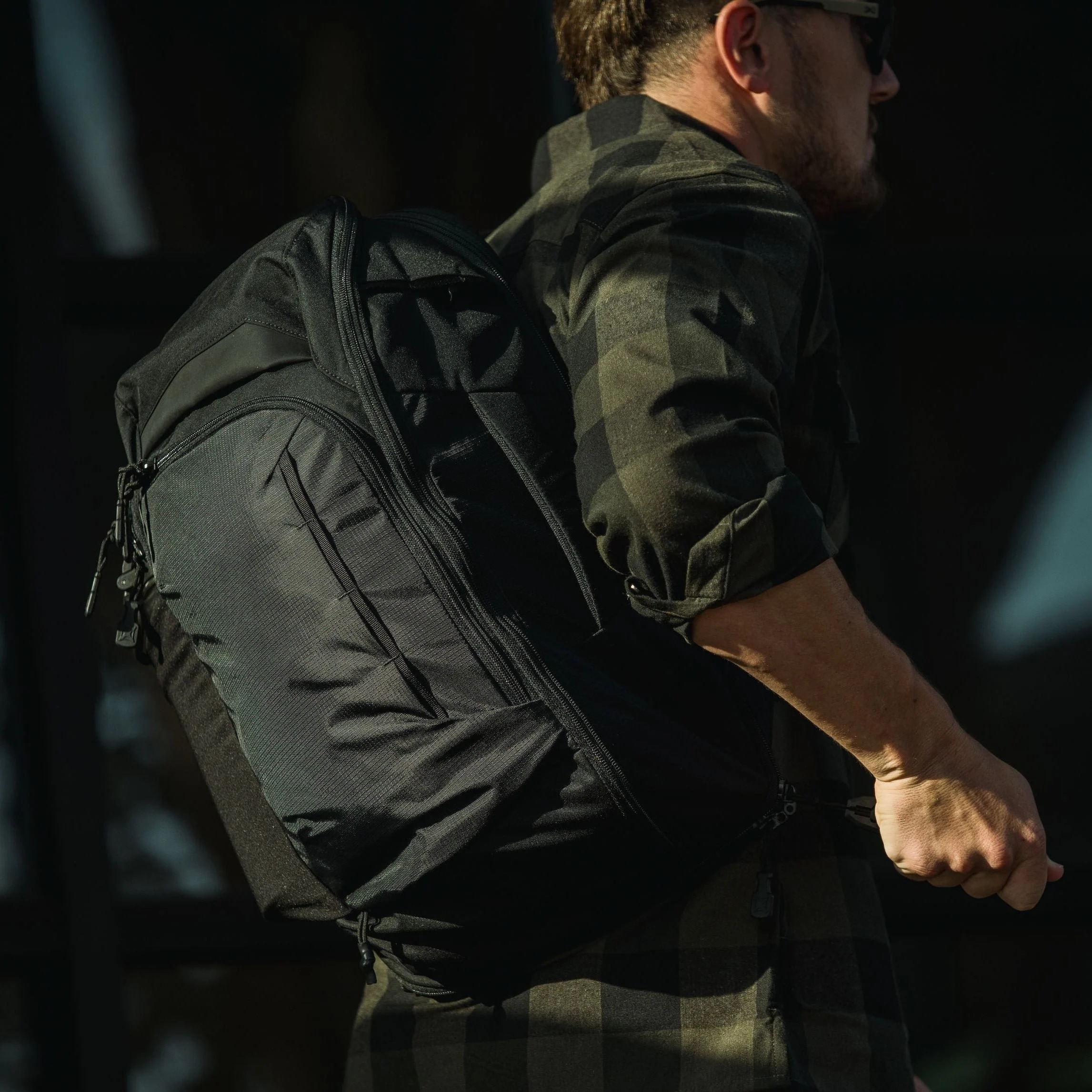 Плечовий рюкзак Vertx Gamut Sling 22 l - Black
