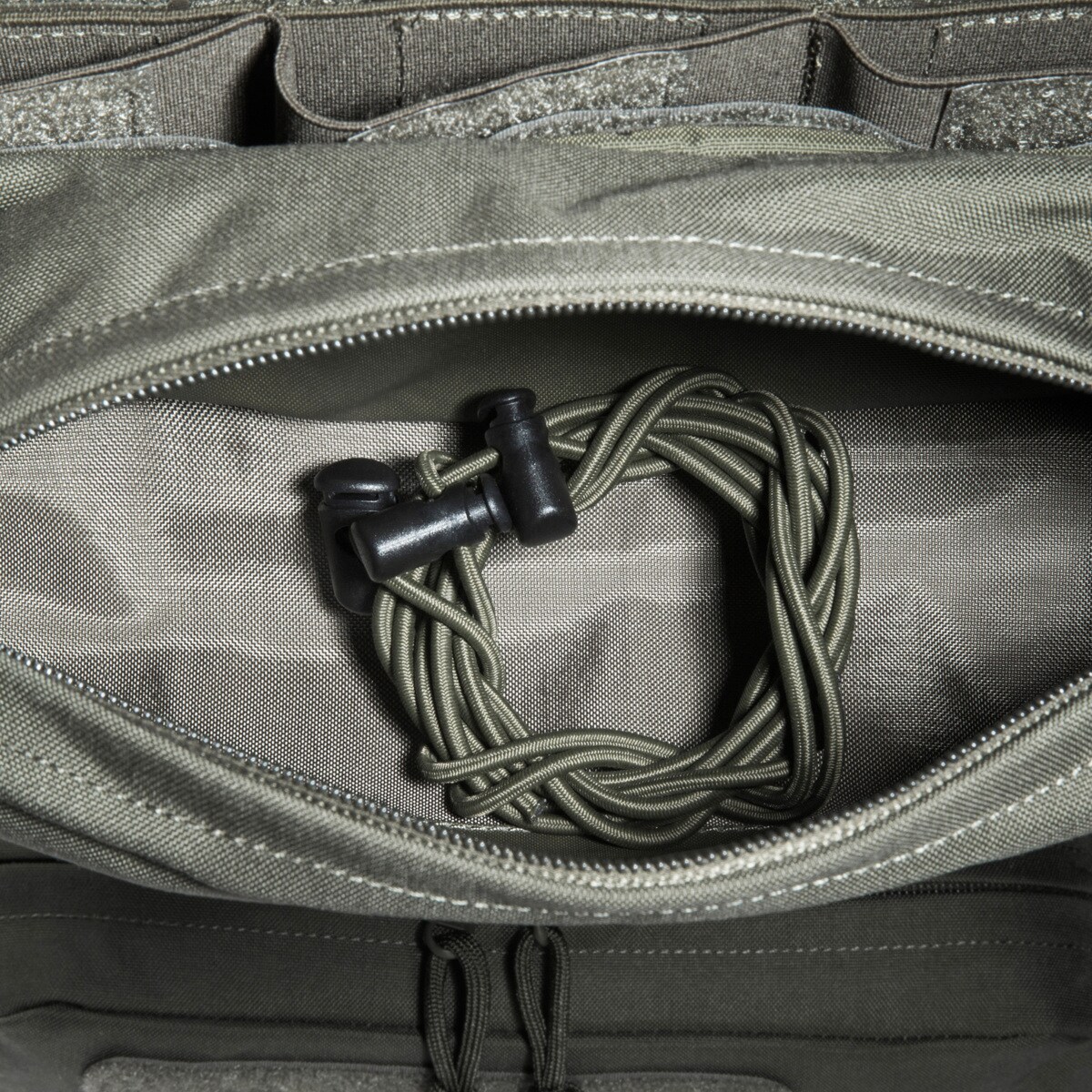 Plecak Tasmanian Tiger Modular Gunners Pack IRR 14 l - Stone Grey Olive