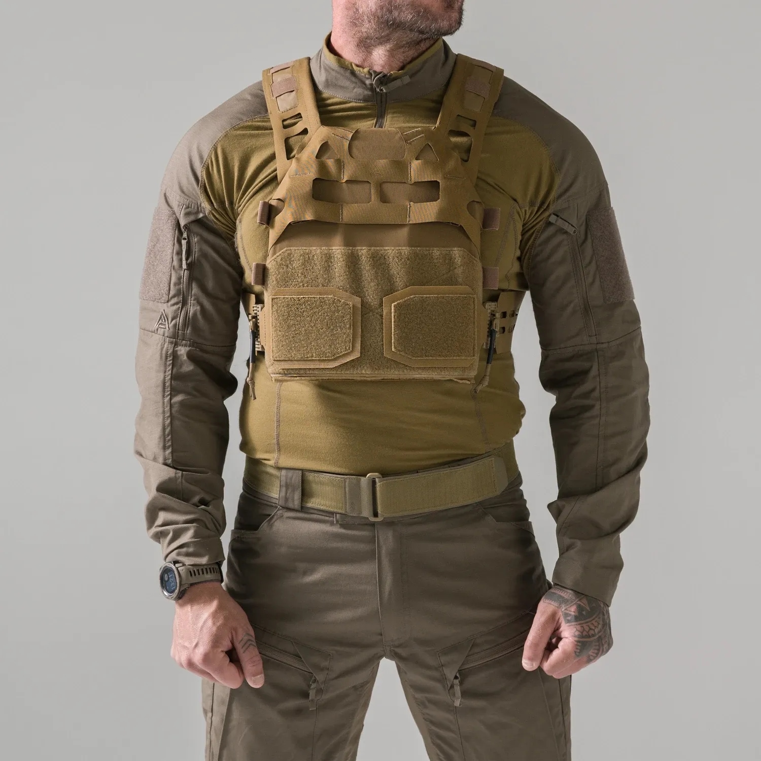 Плитоноска Direct Action Bearcat Ultralight Plate Carrier Coyote - для плит розміру L
