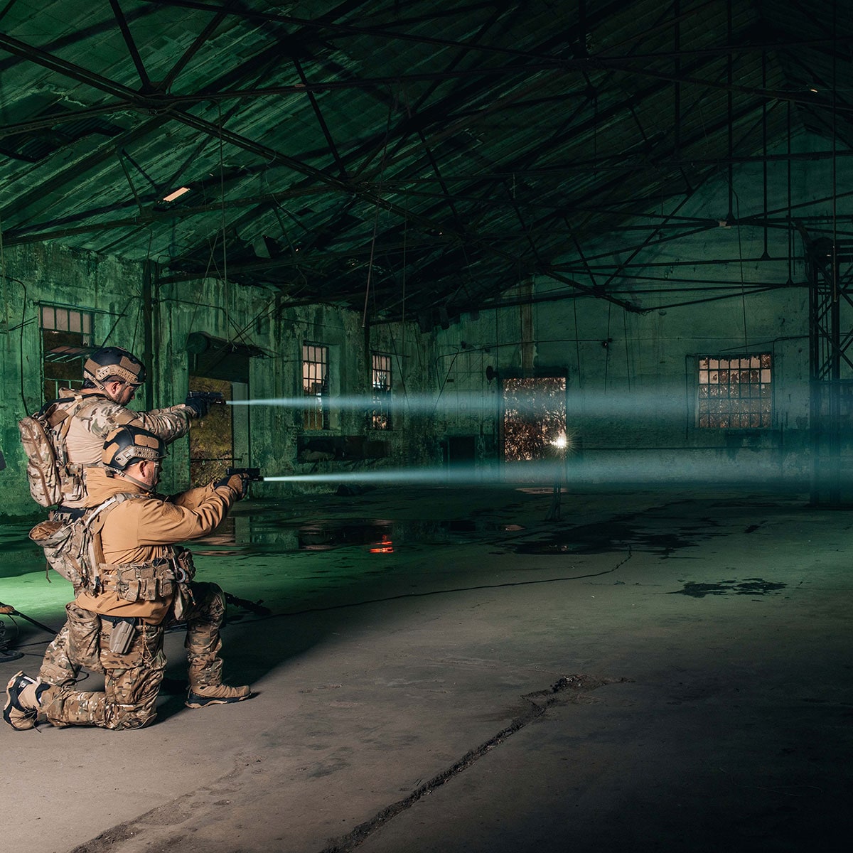 Latarka laserowa na broń Olight LEP Valkyrie Turbo Black - 250 lumenów